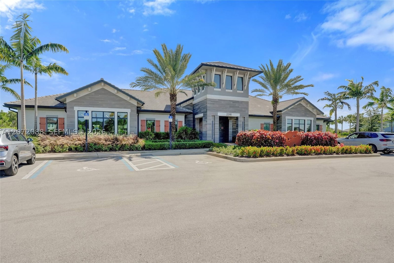 Real estate property located at 2138 Appleton Cir S, Broward, Oak Tree Property Redevel, Oakland Park, FL