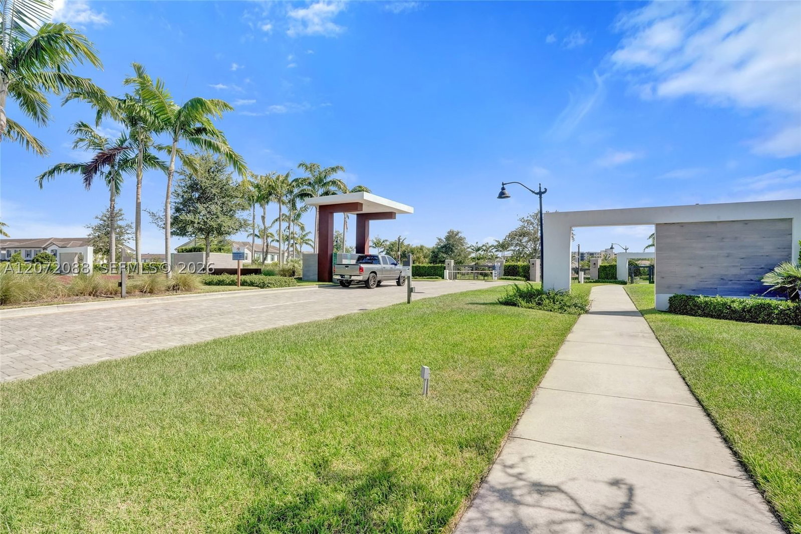 Real estate property located at 2138 Appleton Cir S, Broward, Oak Tree Property Redevel, Oakland Park, FL
