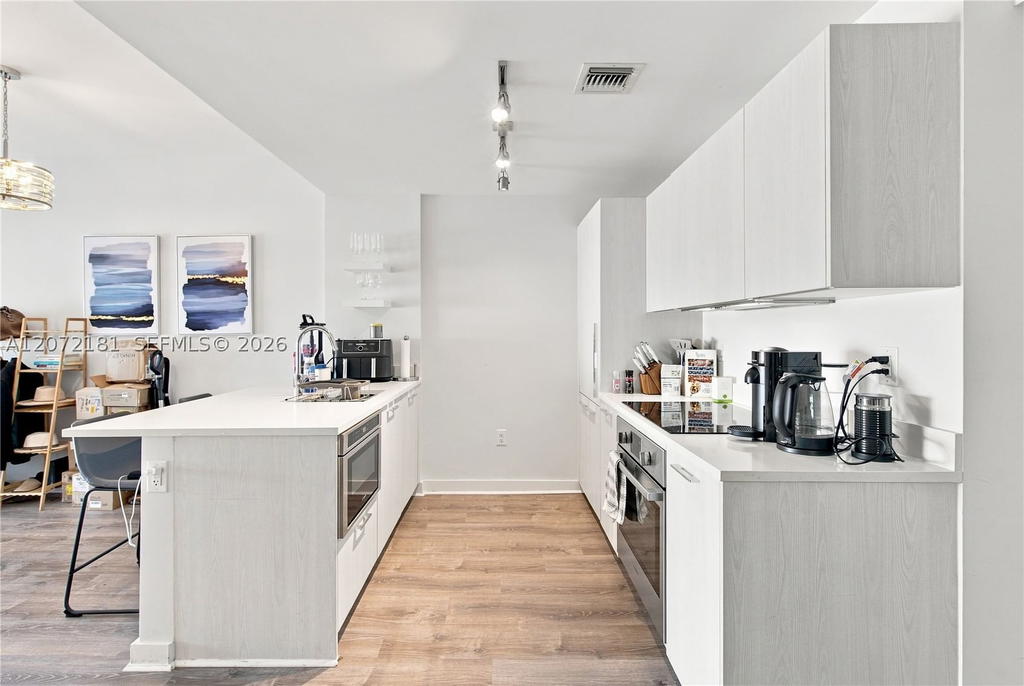 Real estate property located at 501 31st St #3504, Miami-dade, Paraiso Bayviews Condo, Miami, FL