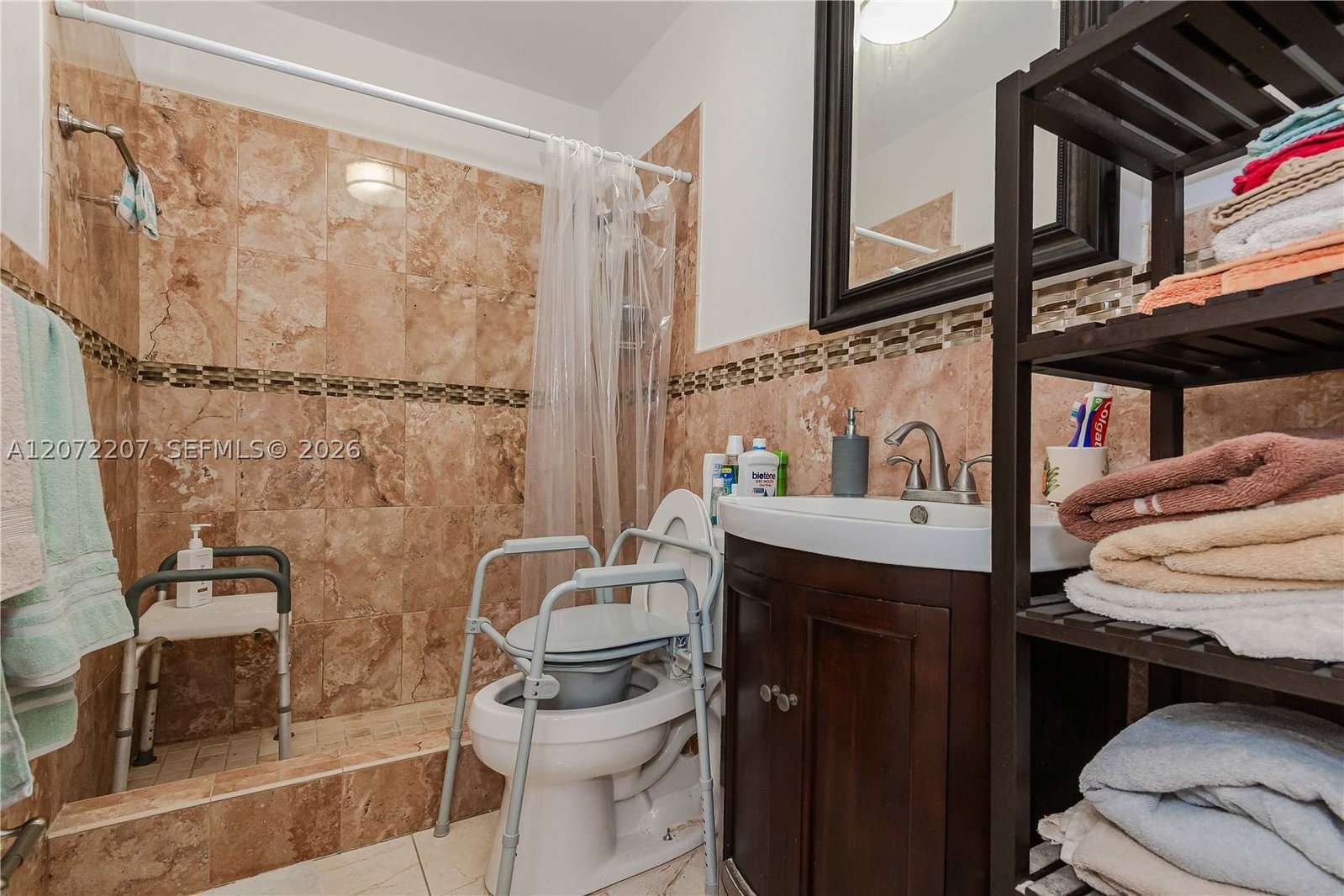 Real estate property located at 334 11th St, Miami-dade, Town Of Hialeah 1 Addn Am, Hialeah, FL