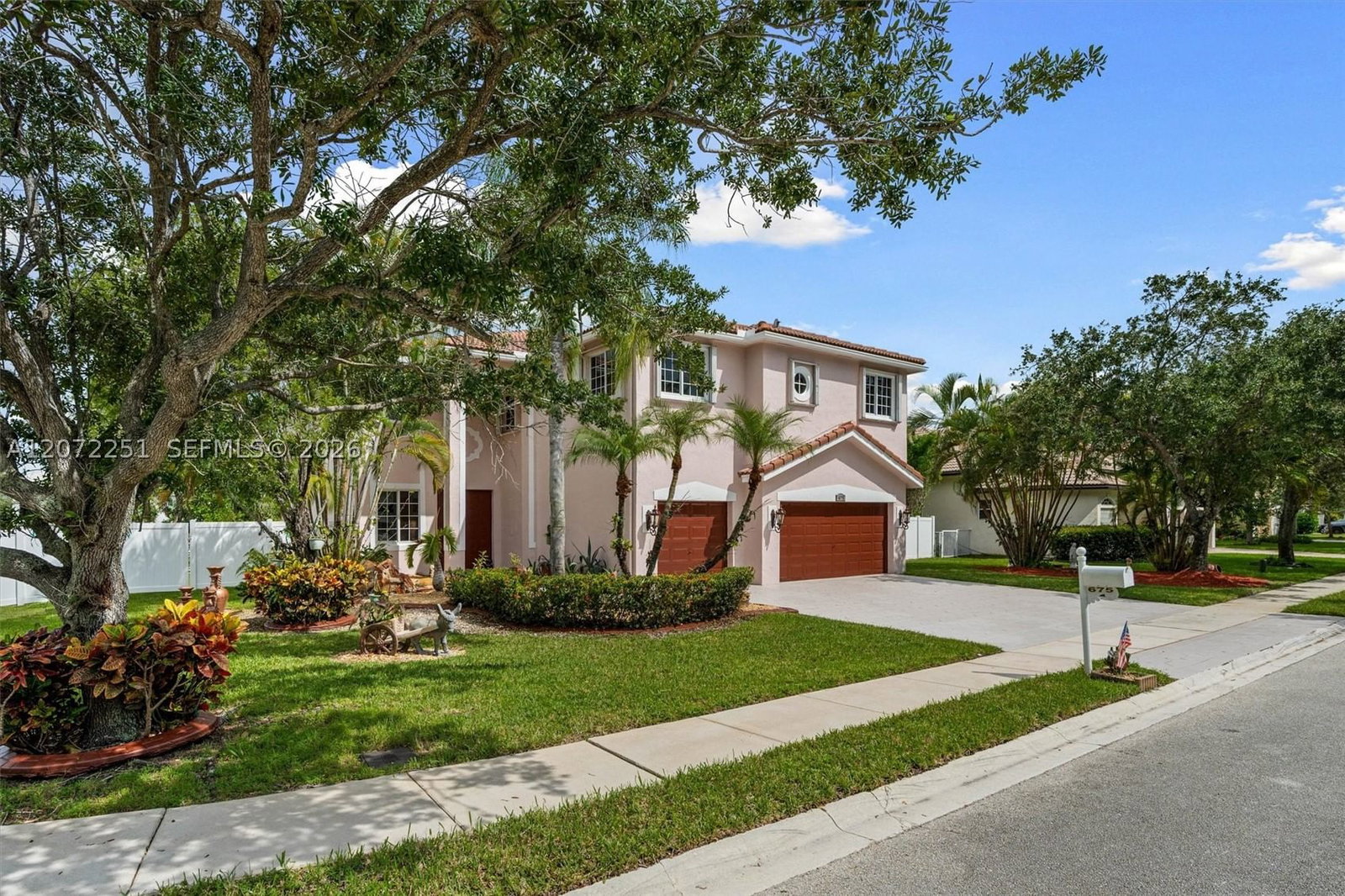 Real estate property located at 675 159th Ln, Broward, Pasadena At Pembroke Shor, Pembroke Pines, FL