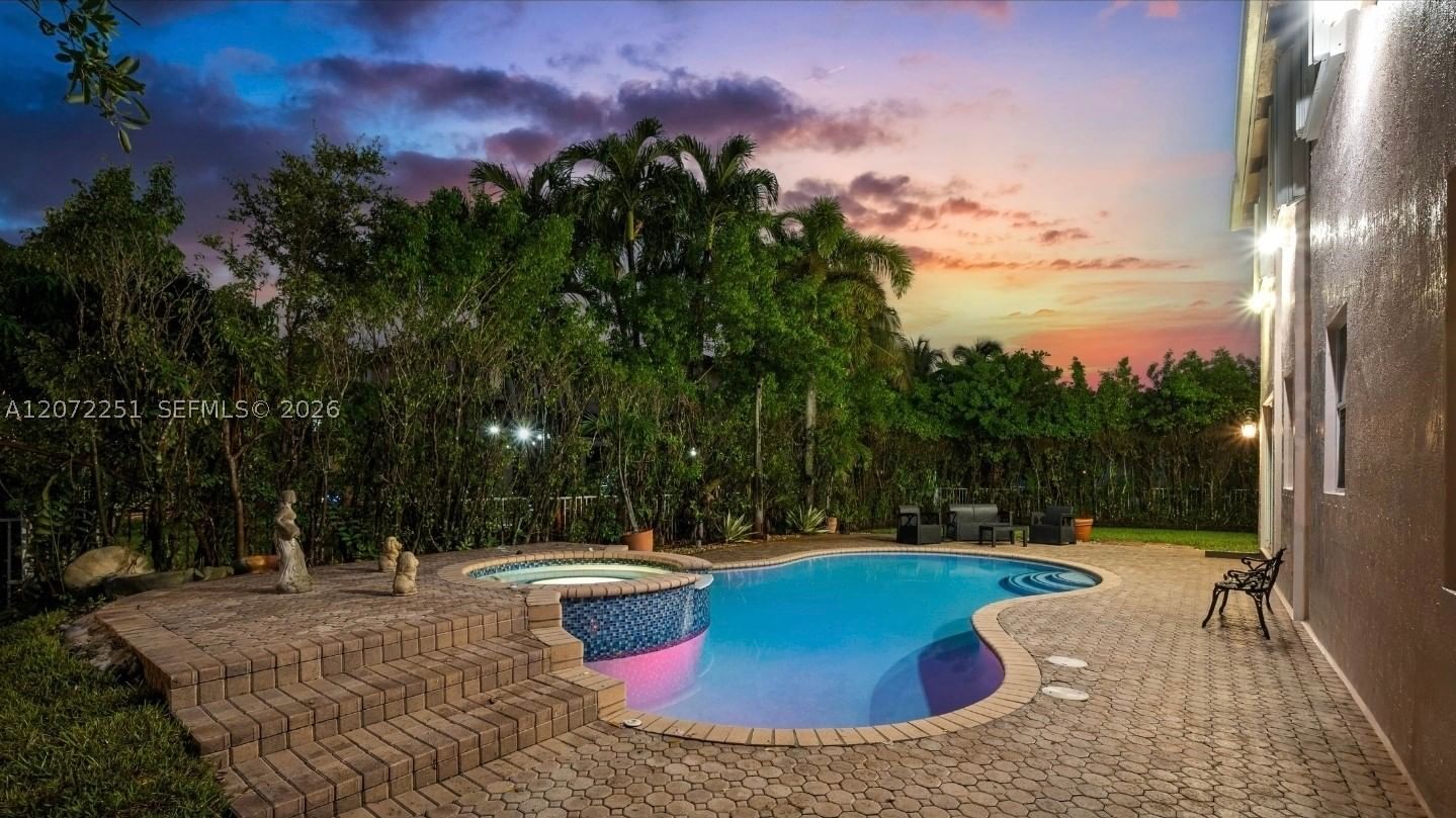 Real estate property located at 675 159th Ln, Broward, Pasadena At Pembroke Shor, Pembroke Pines, FL