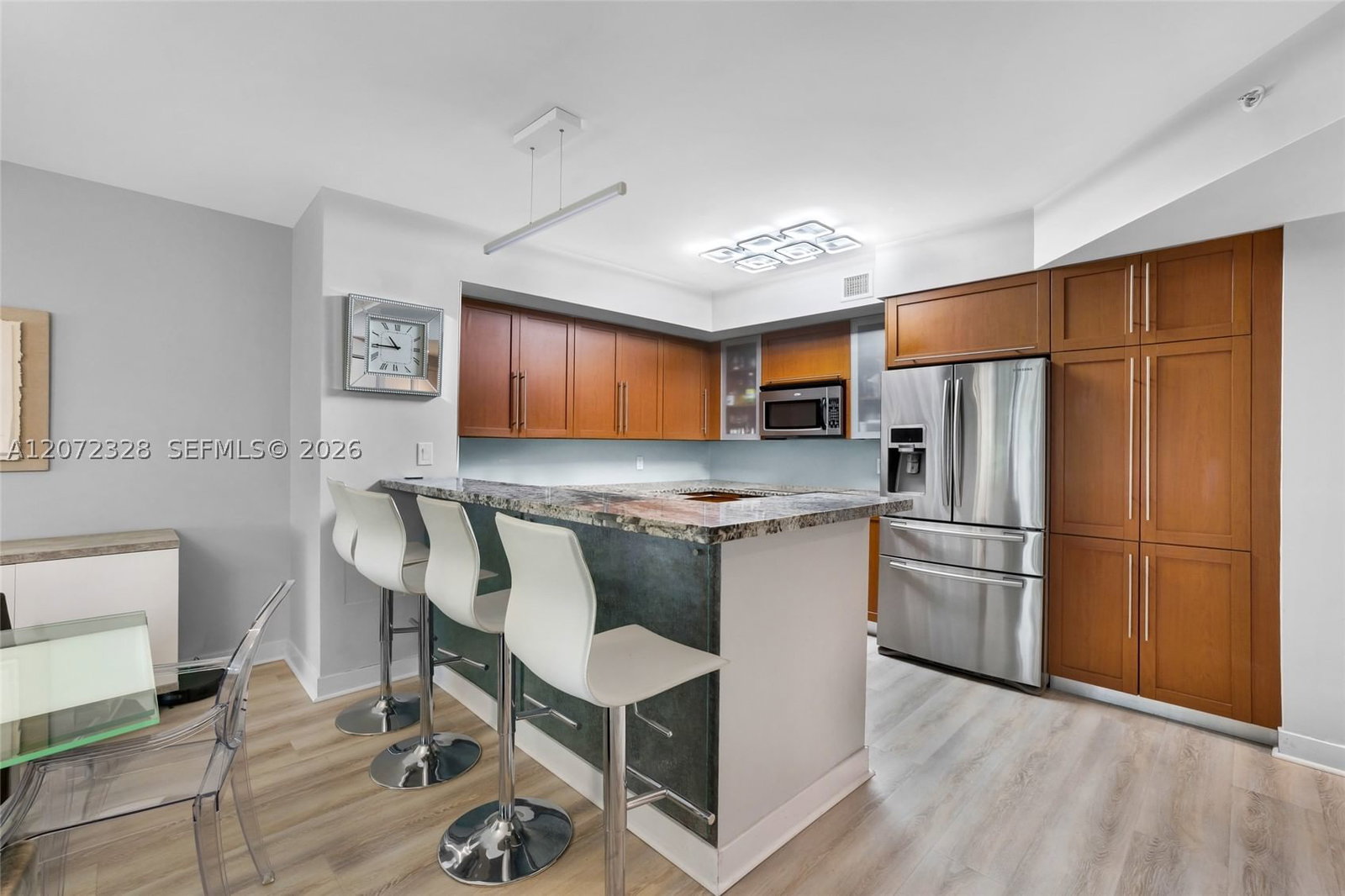 Real estate property located at 2821 Ocean Blvd #208S, Broward, Sapphire Fort Lauderdale, Fort Lauderdale, FL