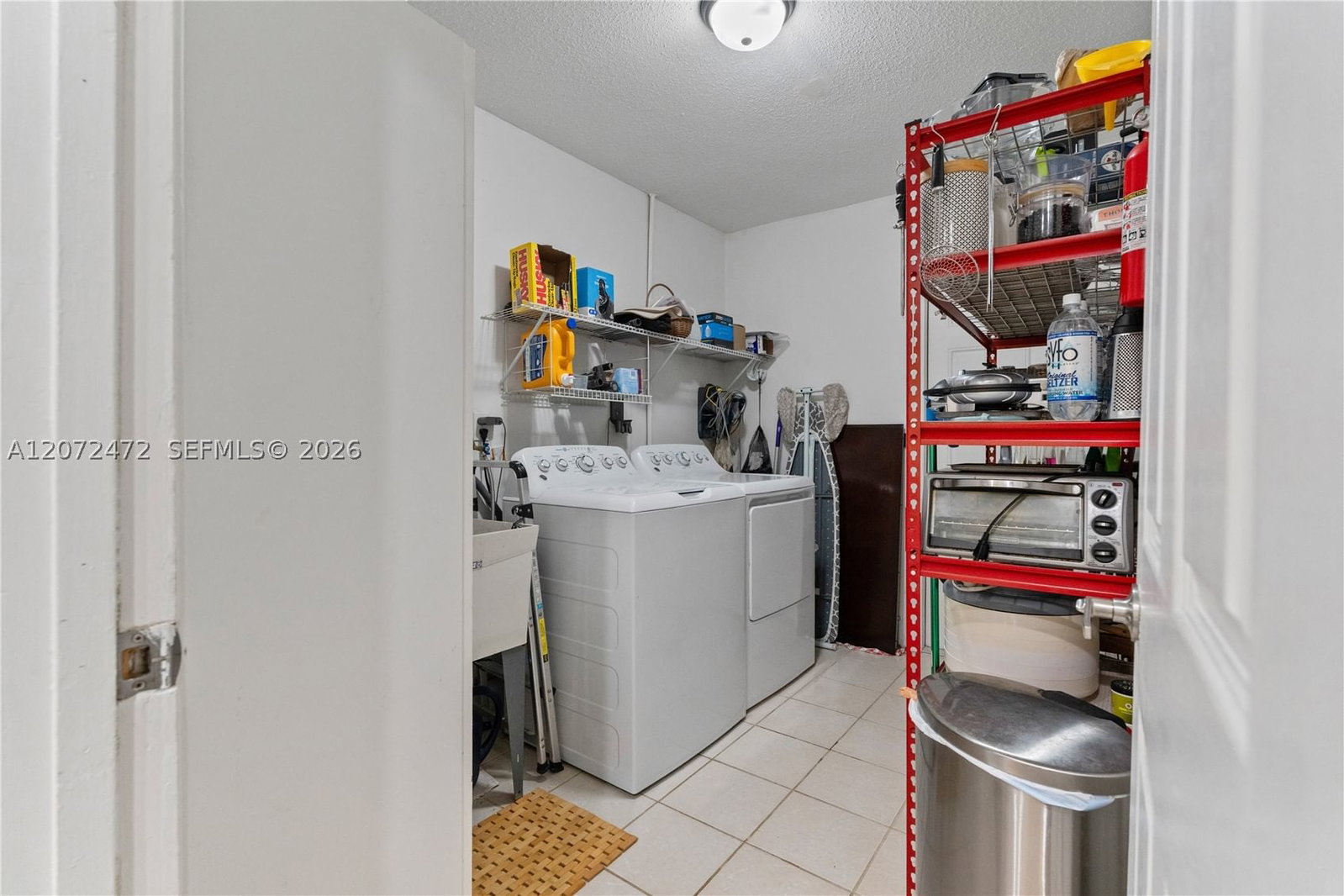 Real estate property located at 5713 68th Ter, Broward, Mainlands Of Tamarac Lake, Tamarac, FL