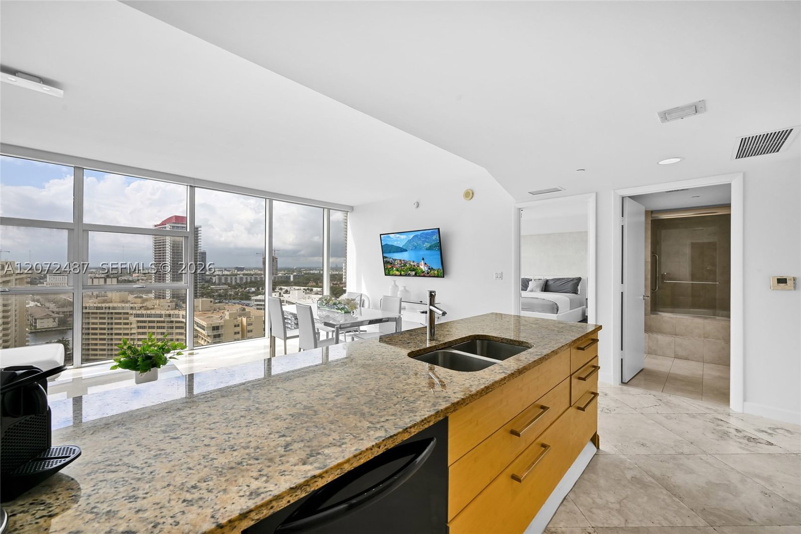 Real estate property located at 1830 Ocean Dr #1907, Broward, Beach Club Two, Hallandale Beach, FL
