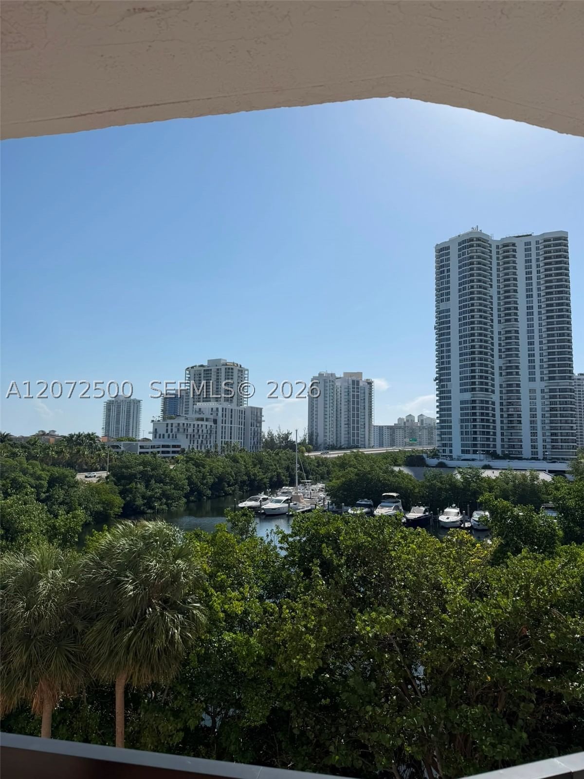 Real estate property located at 3400 192nd St #511, Miami-dade, Mystic Pointe Tower 600 C, Aventura, FL