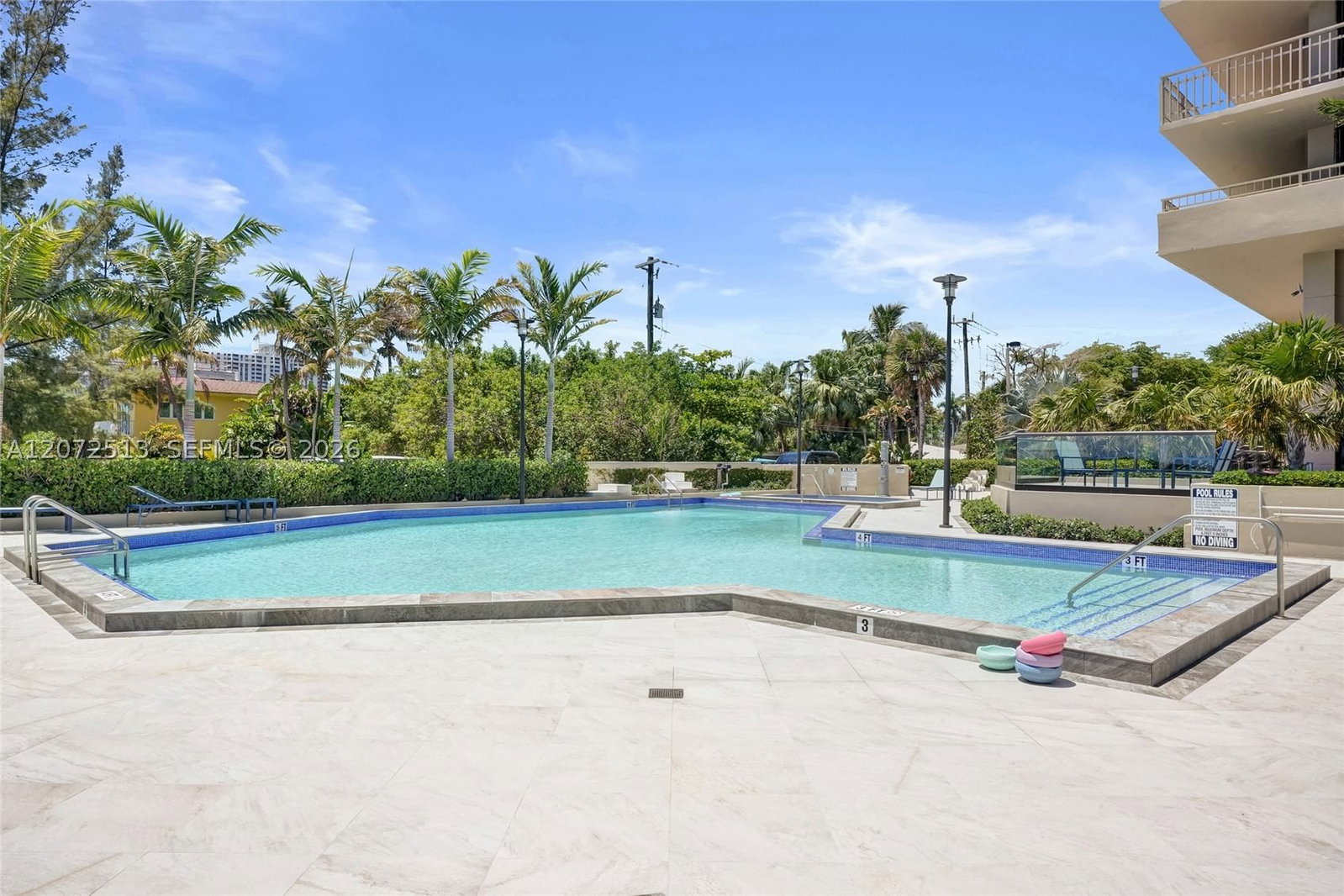 Real estate property located at 11113 Biscayne Blvd #1156, Miami-dade, Jockey Club Iii Condo, Miami, FL