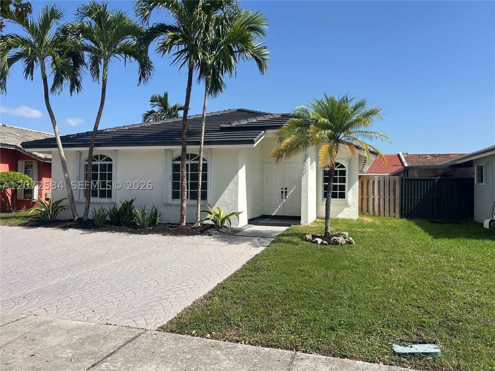 Real estate property located at , Miami-dade, Country Park Estates, Miami, FL