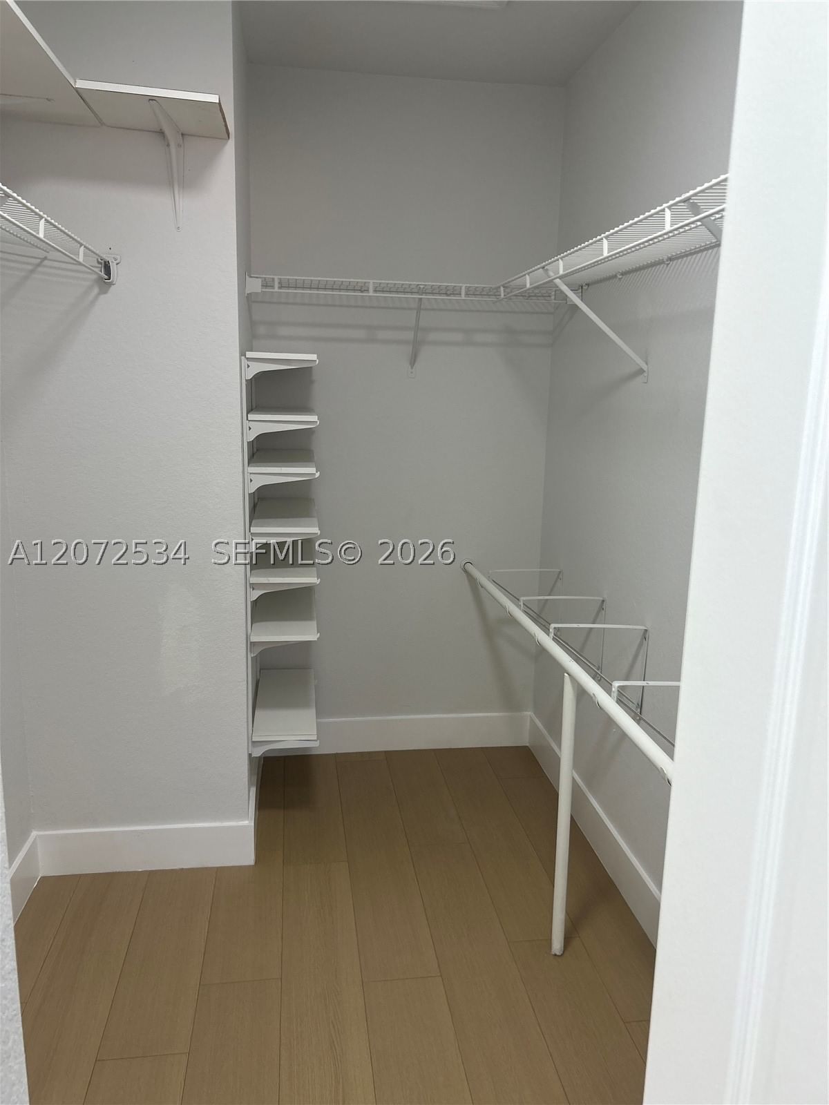 Real estate property located at , Miami-dade, Country Park Estates, Miami, FL