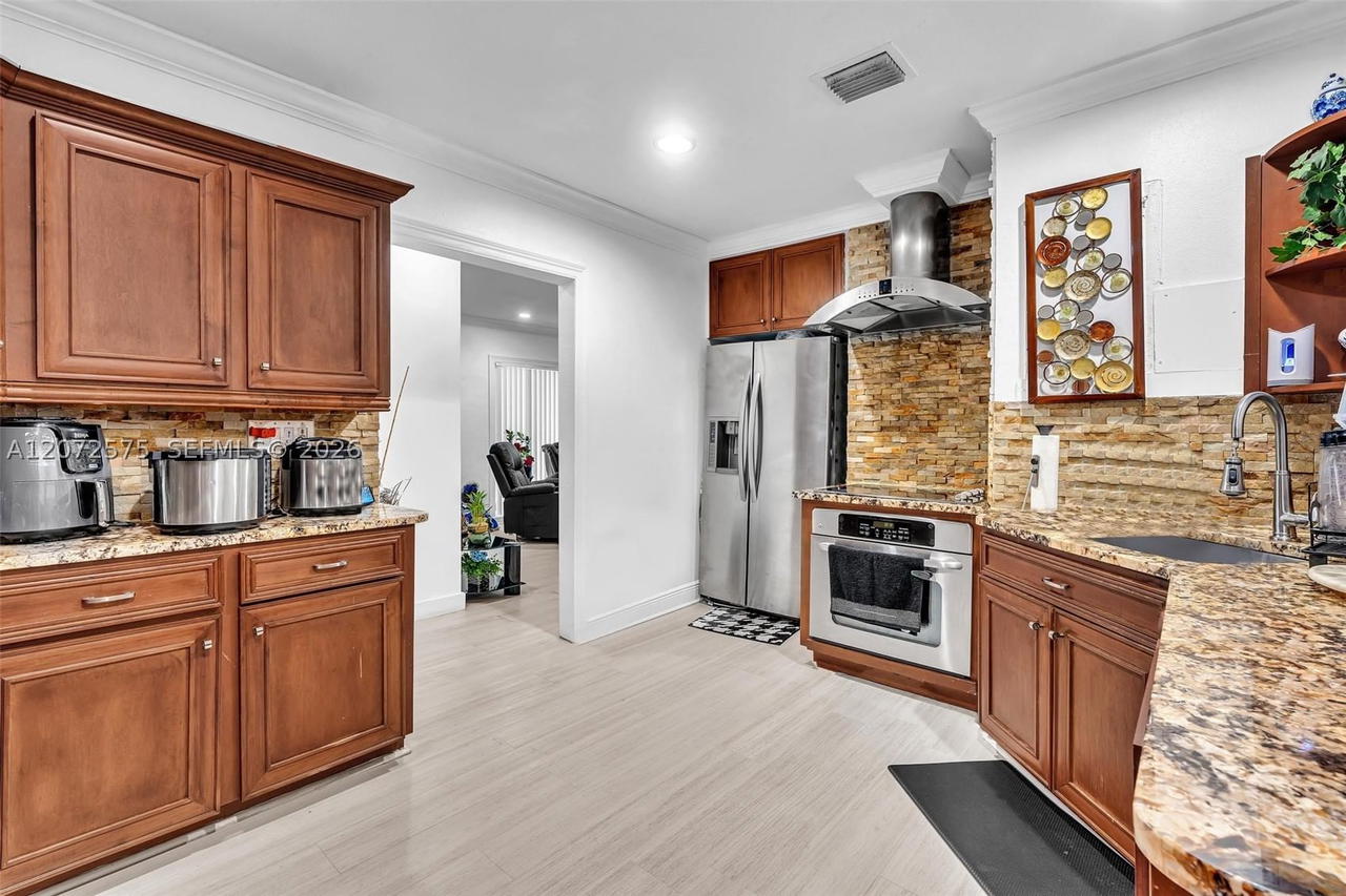 Real estate property located at 340 55th St, Miami-dade, Palm Springs Amd, Hialeah, FL