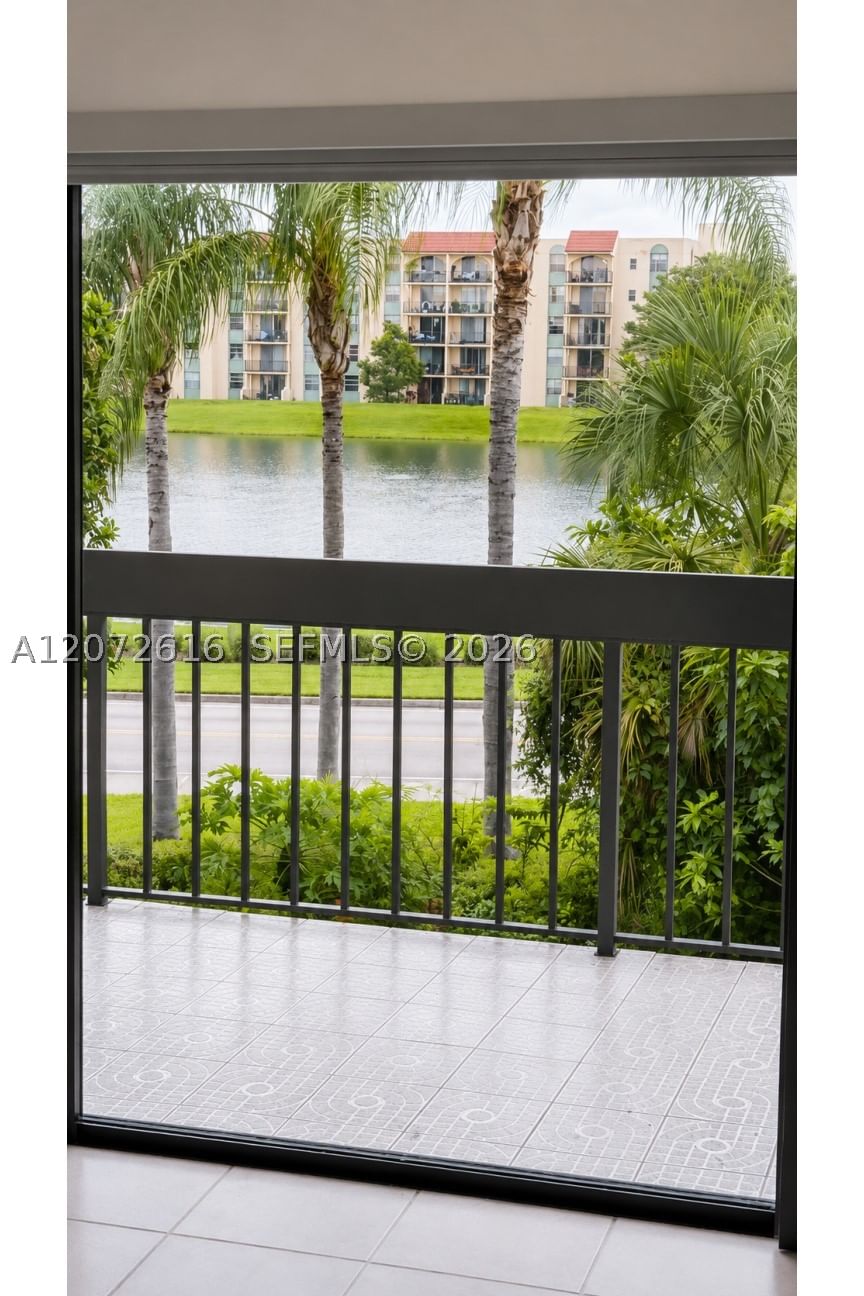 Real estate property located at , Miami-dade, Pine Lake Village Condo, Miami, FL