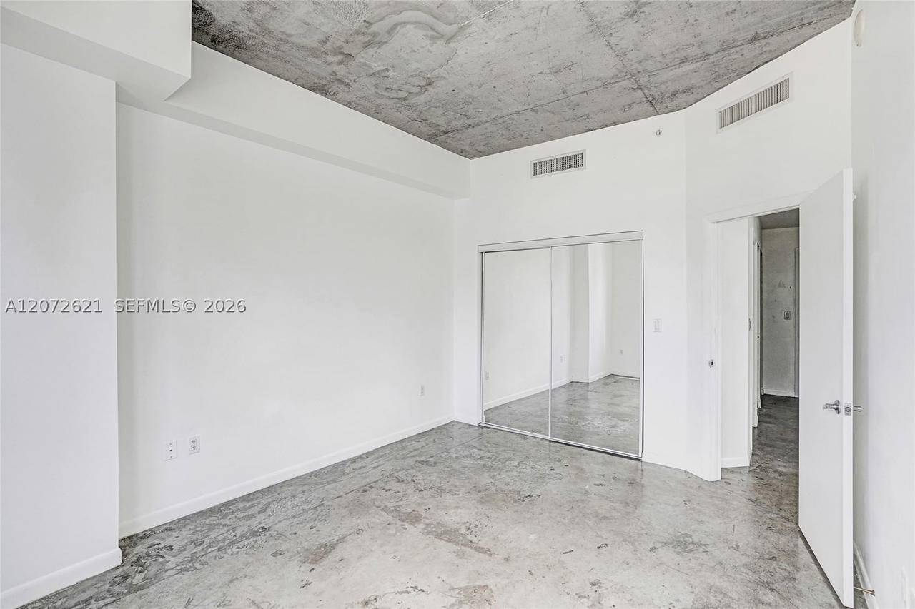 Real estate property located at 133 2nd Ave #2302, Miami-dade, The Loft Downtown Ii, Miami, FL