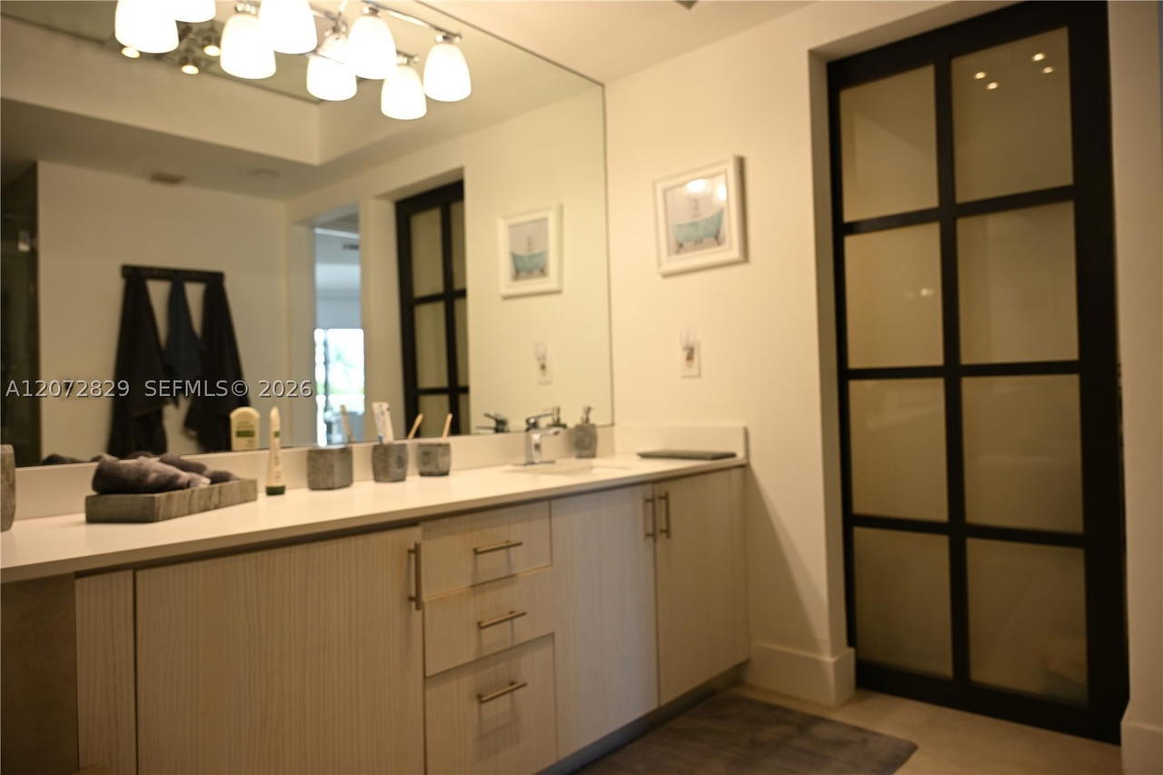 Real estate property located at 1000 Island Blvd #303, Miami-dade, 1000 Williams Island, Aventura, FL