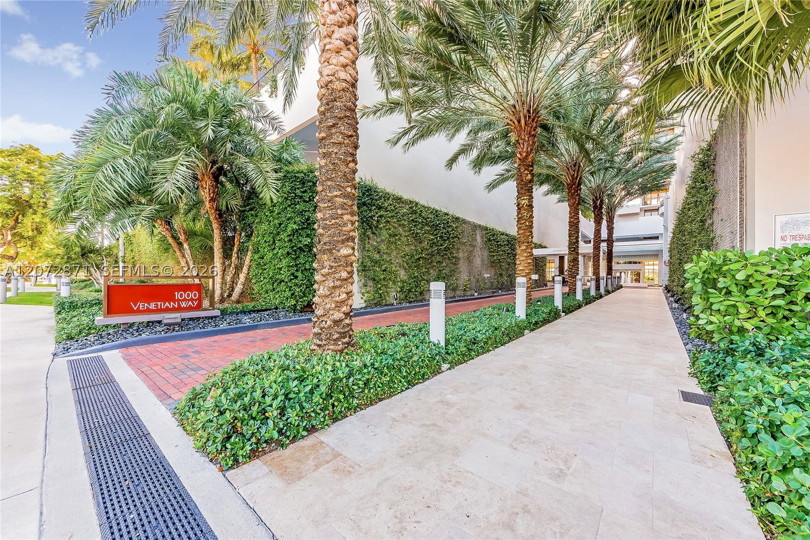 Real estate property located at 1000 Venetian Way #301/303, Miami-dade, One Thousand Venetian Way, Miami, FL