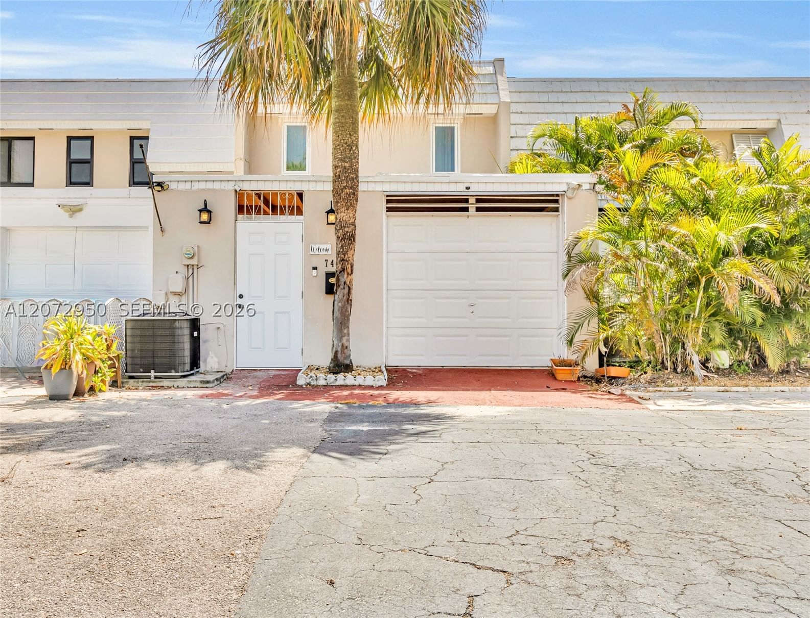 Real estate property located at 7407 Big Cypress Dr, Miami-dade, Miami Lakes Golf Course V, Miami Lakes, FL