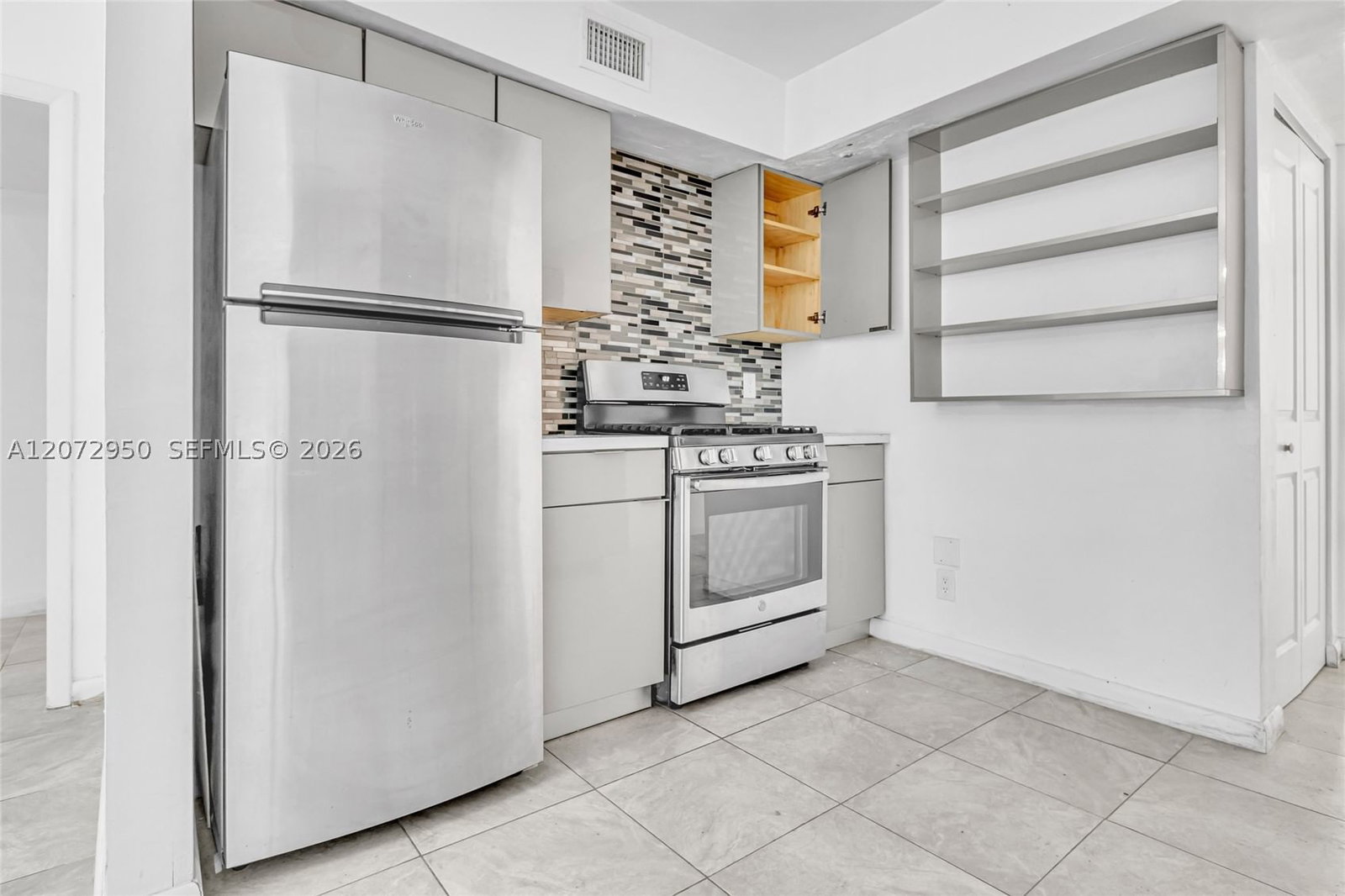 Real estate property located at 7407 Big Cypress Dr, Miami-dade, Miami Lakes Golf Course V, Miami Lakes, FL