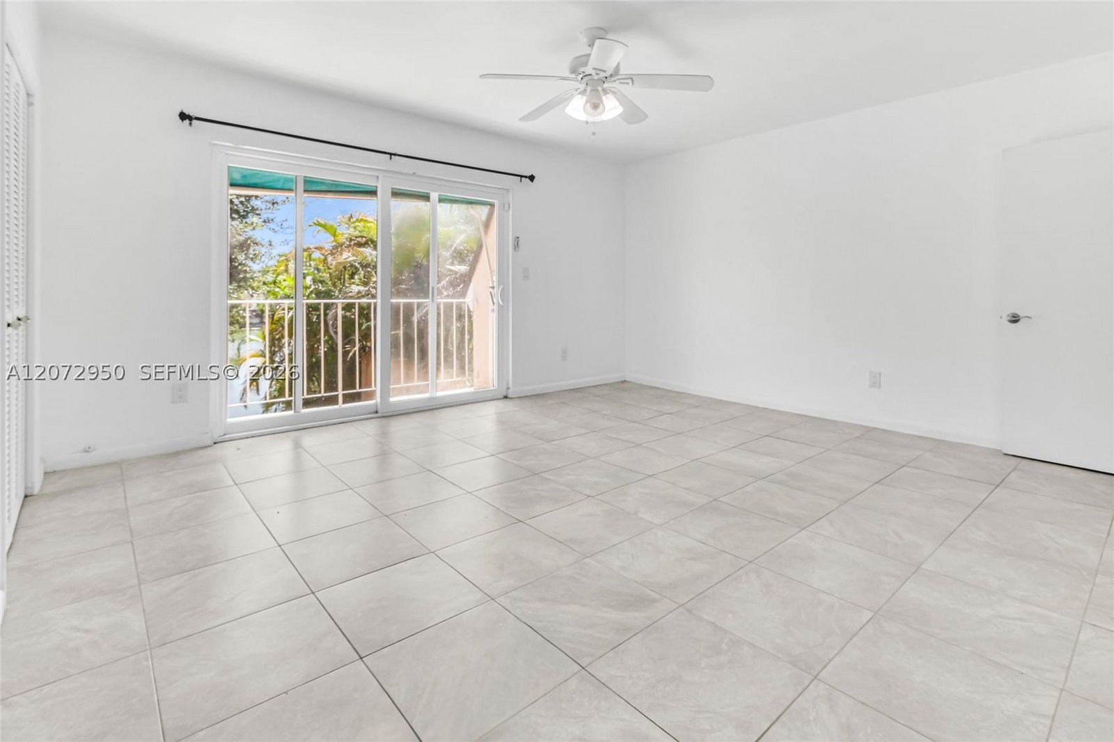 Real estate property located at 7407 Big Cypress Dr, Miami-dade, Miami Lakes Golf Course V, Miami Lakes, FL