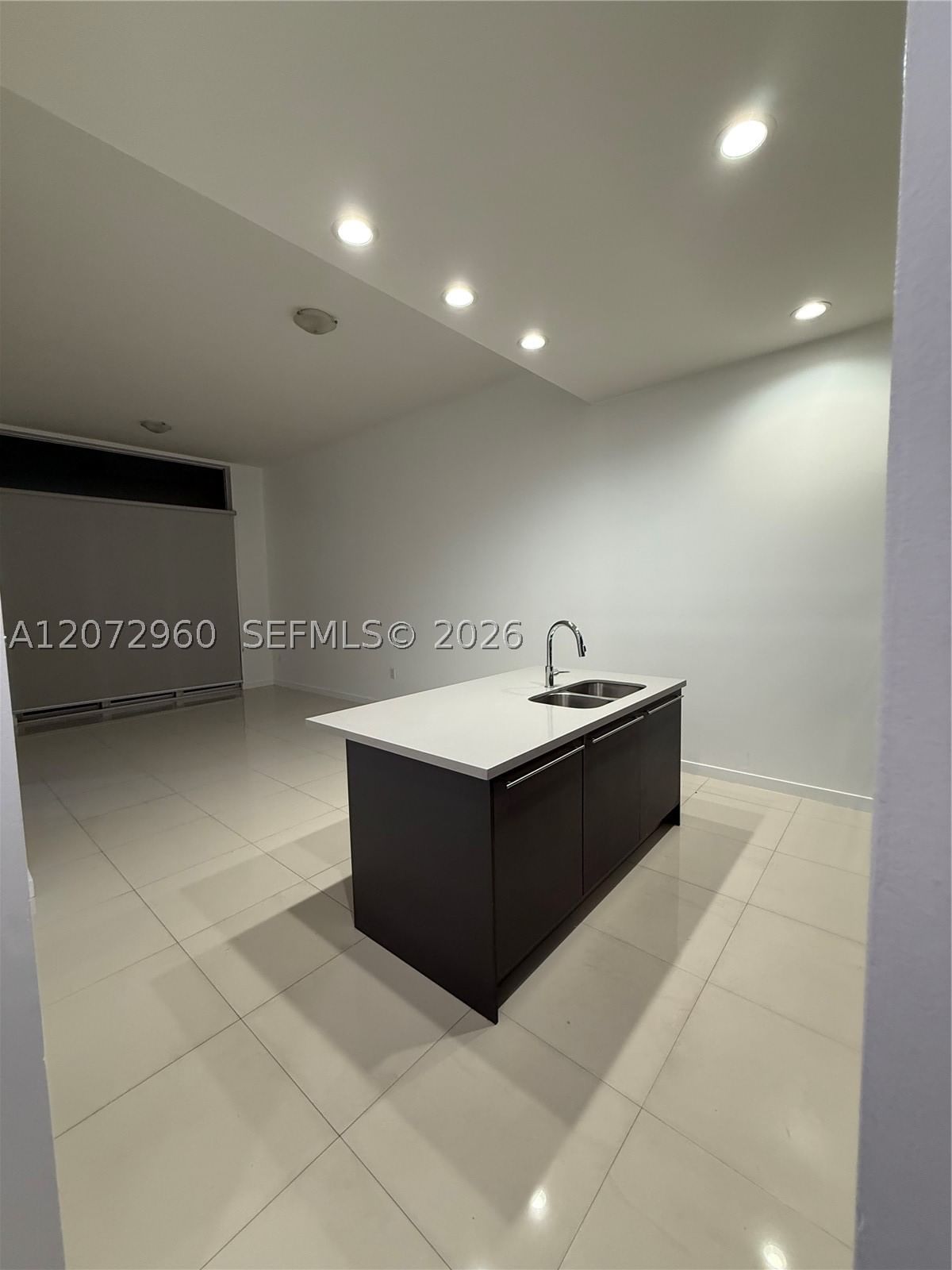 Real estate property located at 7661 107th Ave #813, Miami-dade, Grand Bay Commons South, Doral, FL