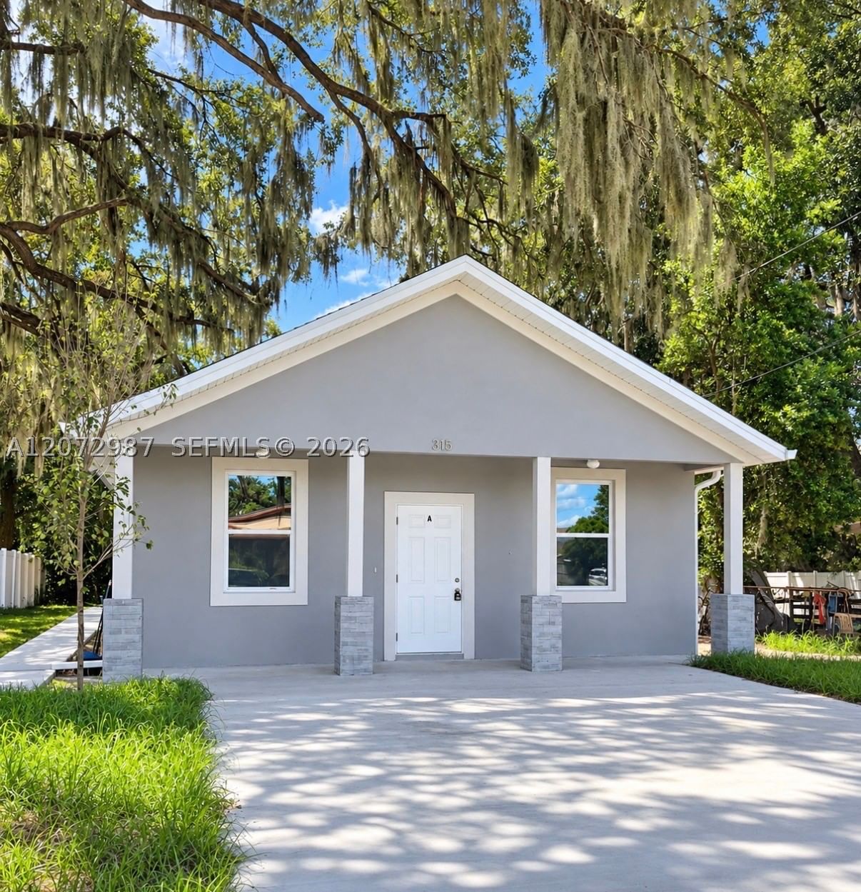 Real estate property located at 1217 Ecstacy St, Lee, Lehigh Acres, Lehigh Acres, FL