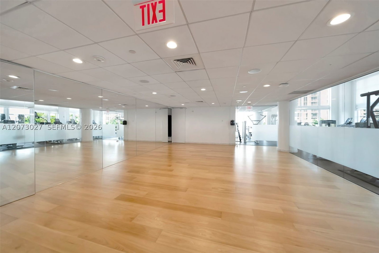 Real estate property located at 2020 Bayshore Dr #708, Miami-dade, Paramount Bay Condo, Miami, FL