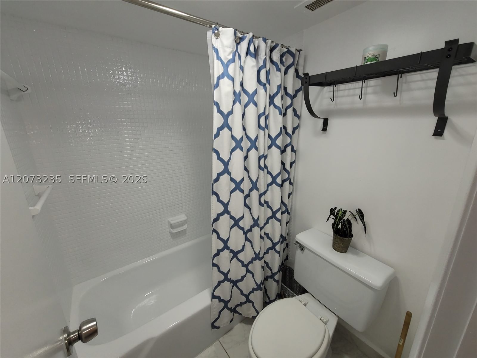 Real estate property located at 300 Bayview Dr #603, Miami-dade, Arlen House Condo, Sunny Isles Beach, FL