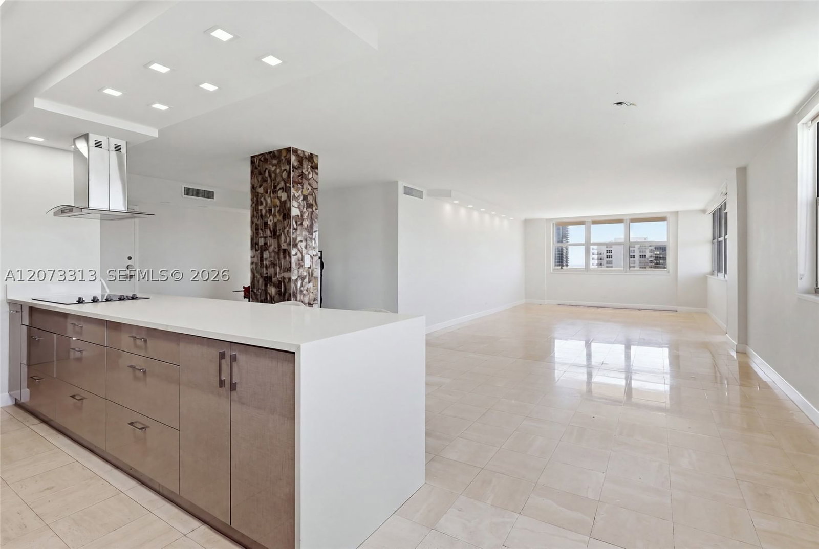 Real estate property located at 250 174th St #2004, Miami-dade, Winston Towers 100 Condo, Sunny Isles Beach, FL