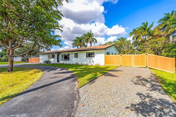 Real estate property located at 535 Biscayne River Dr, Miami-dade, Bisc Gardens Sec B, Miami, FL