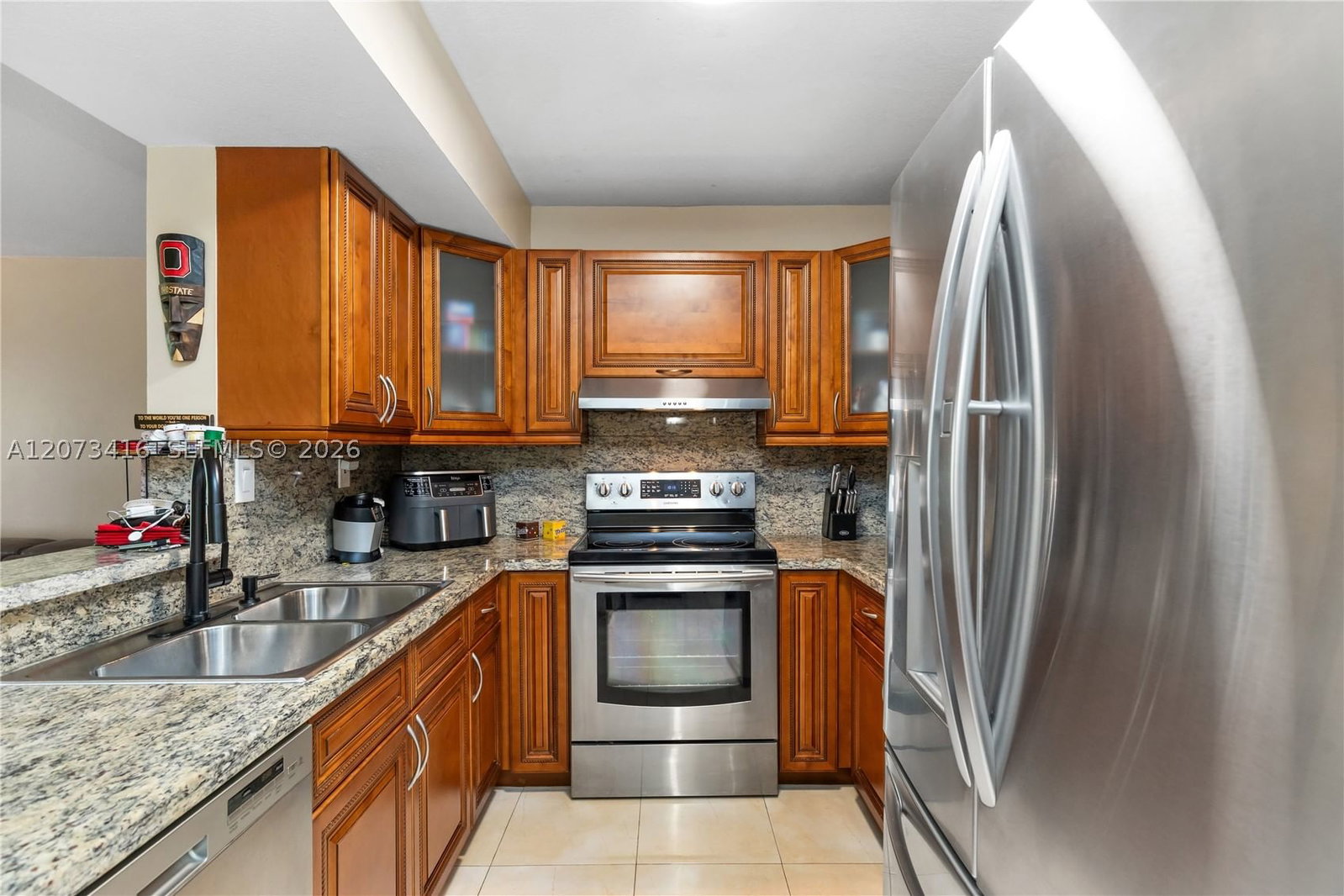 Real estate property located at 400 Palm Cir W #208, Broward, Palms Of Pembroke Condo, Pembroke Pines, FL