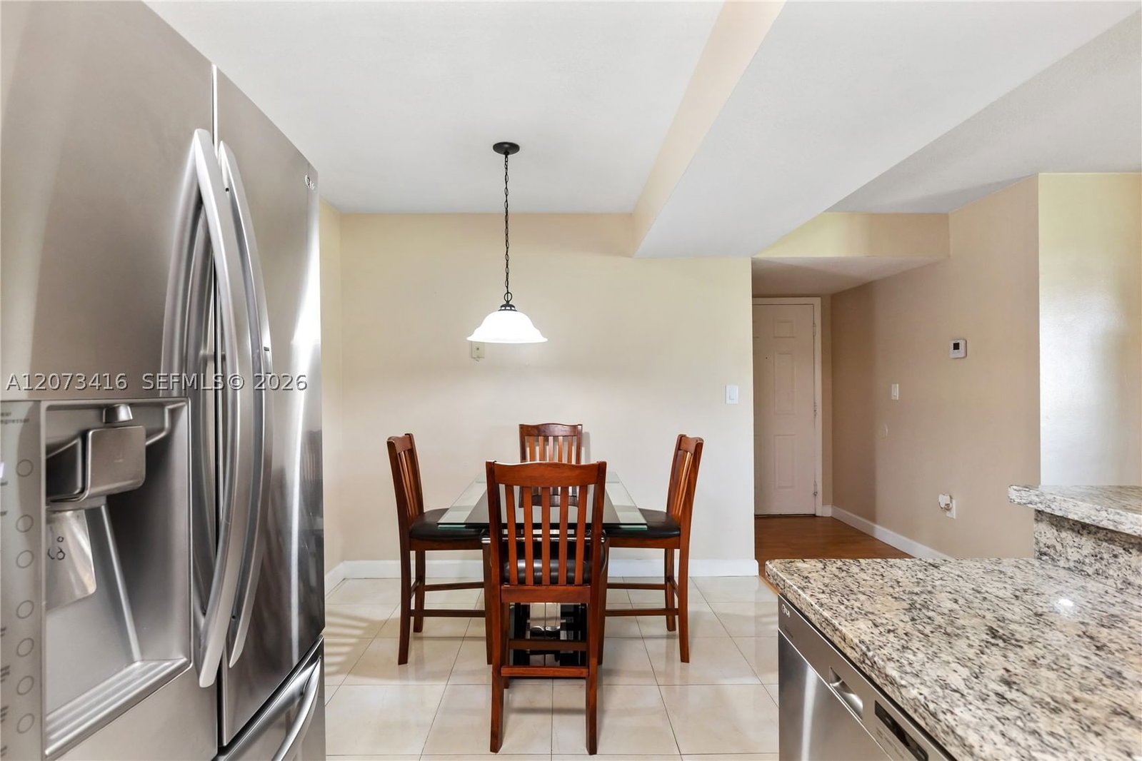 Real estate property located at 400 Palm Cir W #208, Broward, Palms Of Pembroke Condo, Pembroke Pines, FL