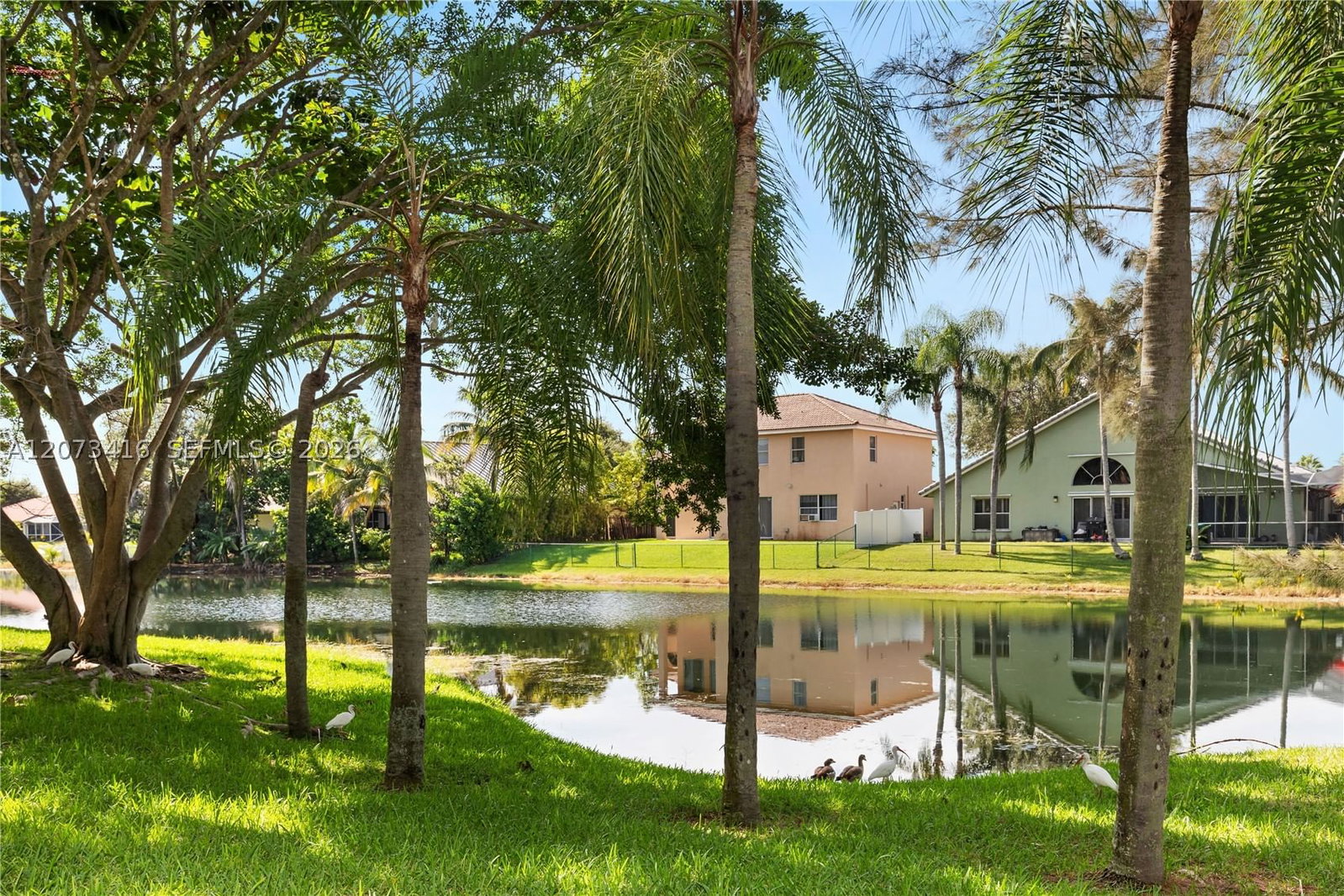 Real estate property located at 400 Palm Cir W #208, Broward, Palms Of Pembroke Condo, Pembroke Pines, FL