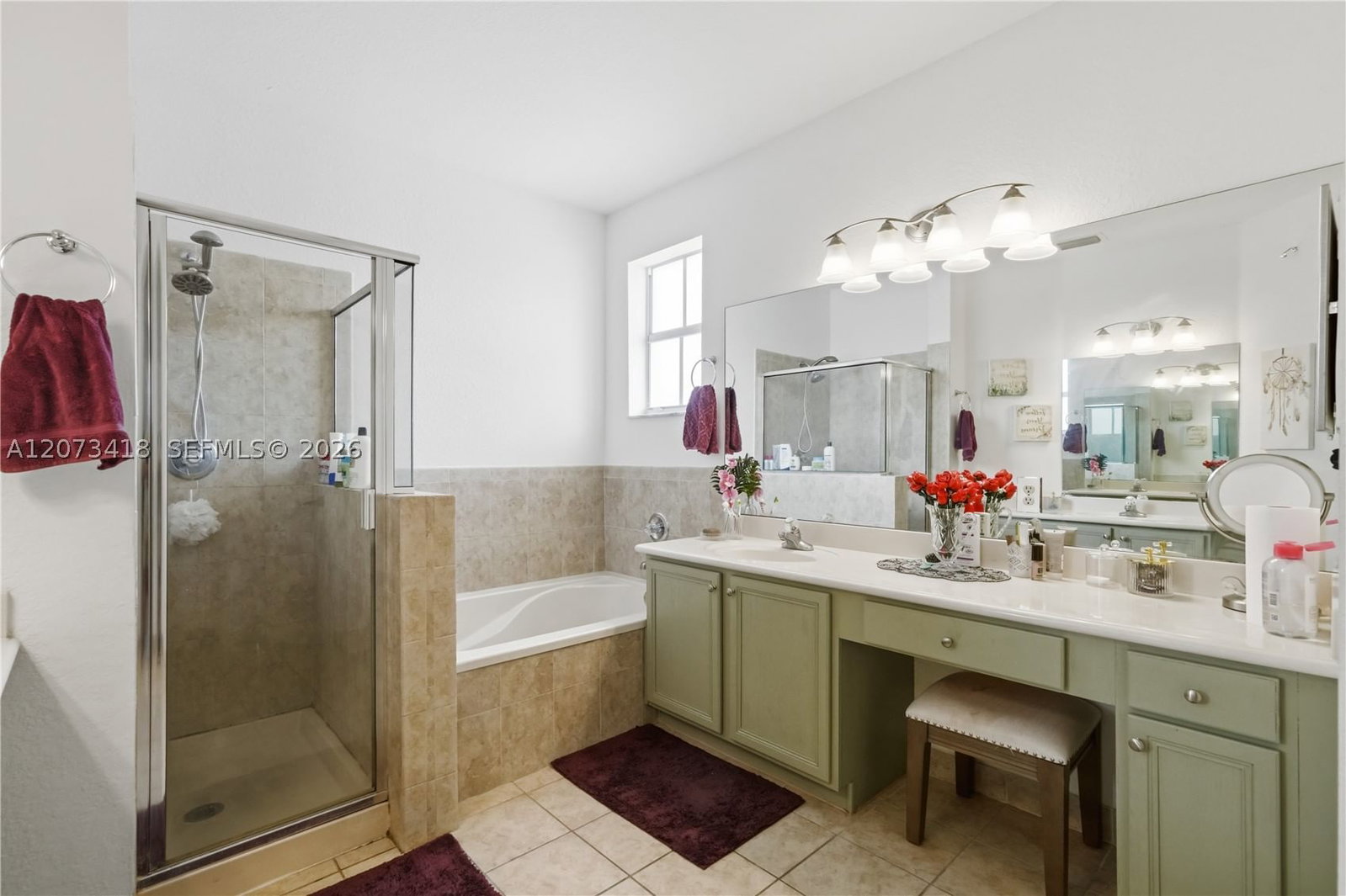 Real estate property located at 8741 110th Ave, Miami-dade, Islands At Doral Townhome, Doral, FL