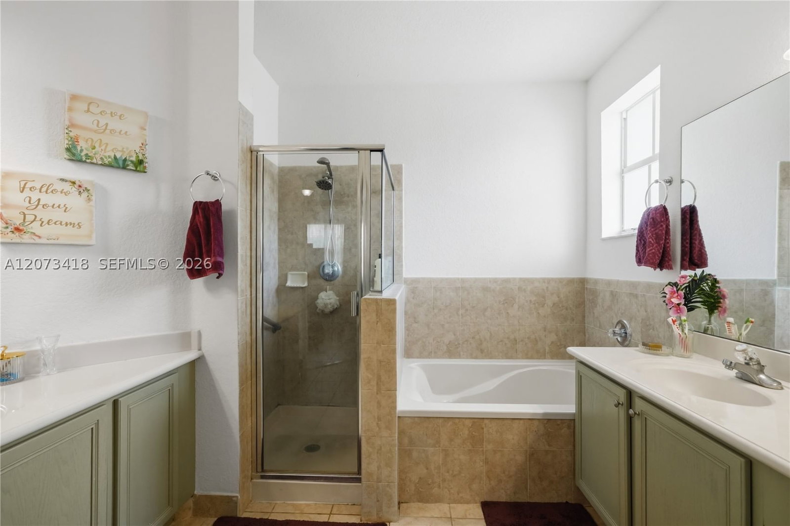 Real estate property located at 8741 110th Ave, Miami-dade, Islands At Doral Townhome, Doral, FL