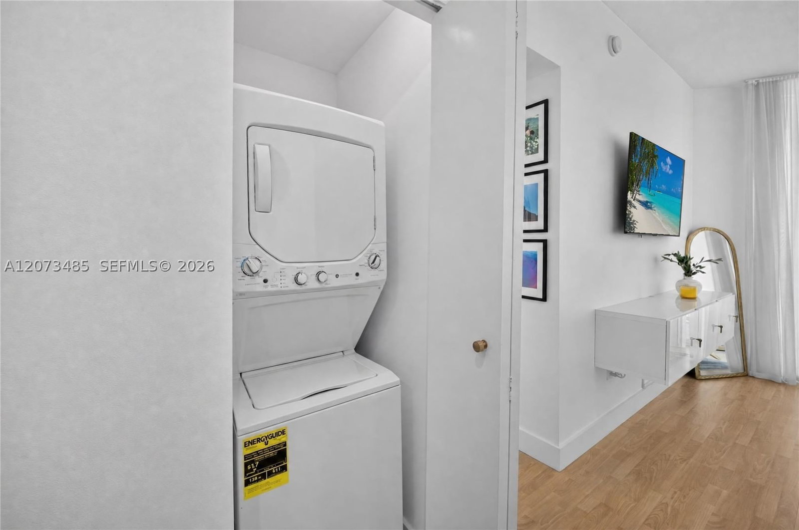 Real estate property located at 350 24th St #1405, Miami-dade, City 24 Condo, Miami, FL