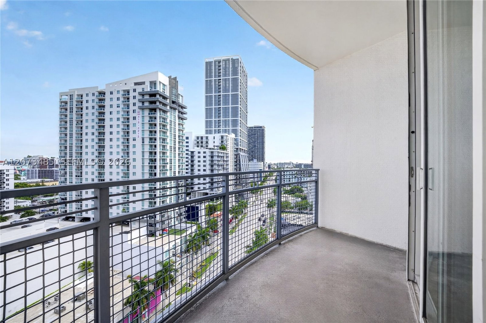Real estate property located at 350 24th St #1405, Miami-dade, City 24 Condo, Miami, FL