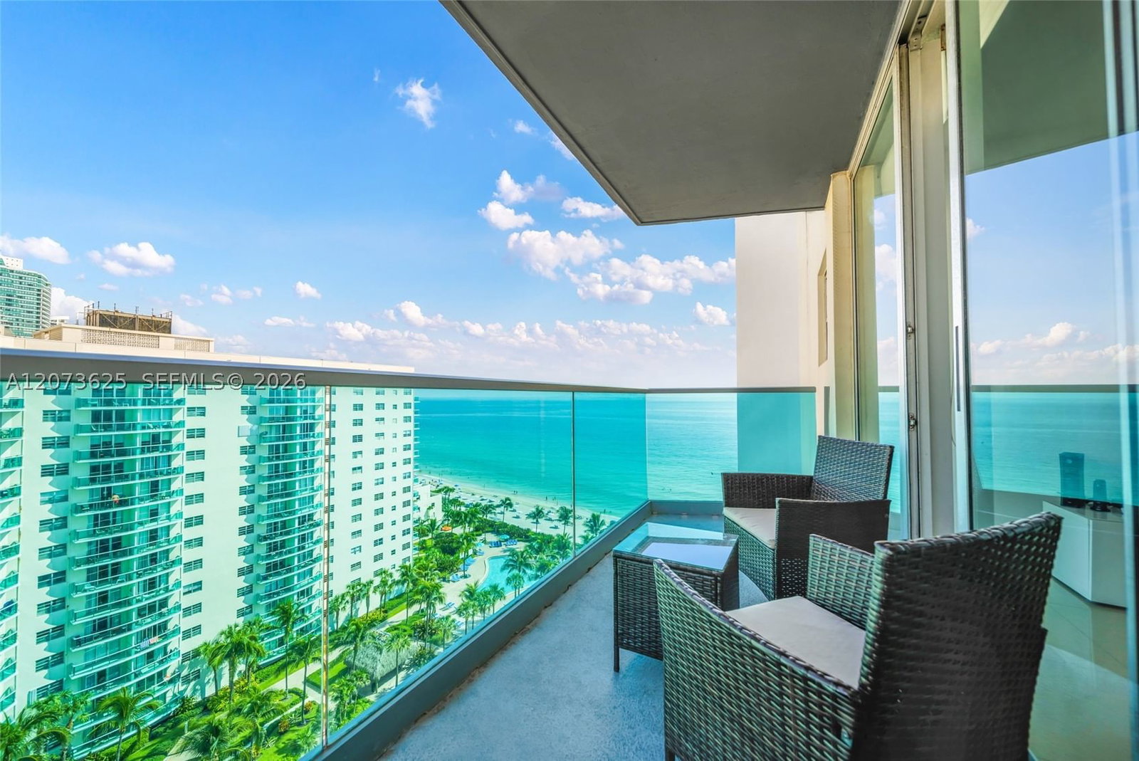 Real estate property located at 4001 Ocean Dr #15P, Broward, Sian Ocean Residences Con, Hollywood, FL