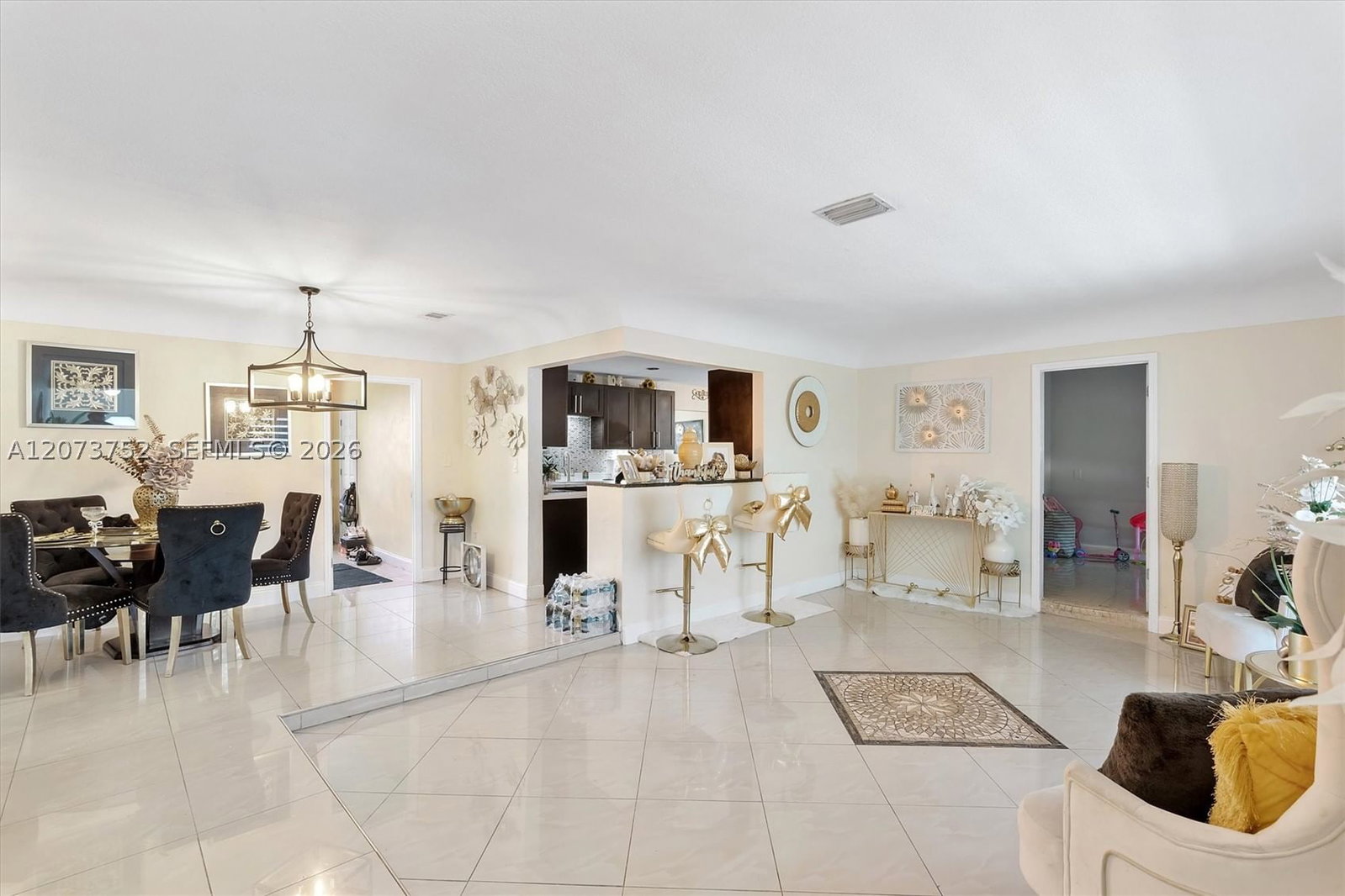 Real estate property located at 8544 Sheraton Dr, Broward, Knolls 1st Section, Miramar, FL