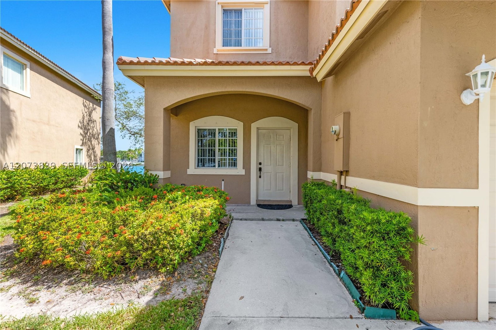 Real estate property located at 8549 214th Ln, Miami-dade, Santa Barbara, Cutler Bay, FL