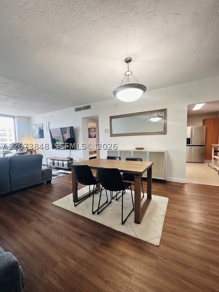 Real estate property located at 3000 Ocean Dr #1218, Broward, Residences On Hollywood B, Hollywood, FL