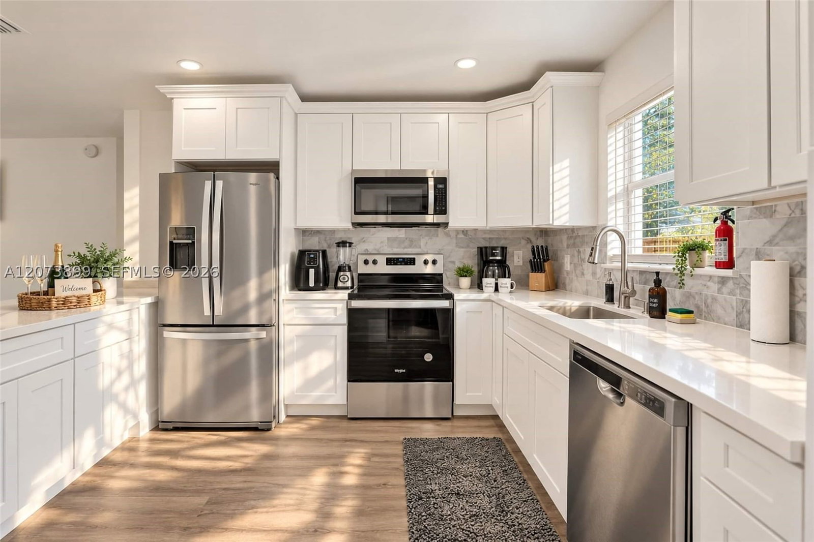 Real estate property located at 510 24th Ave, Broward, Ocean Breeze Gardens Resu, Hollywood, FL