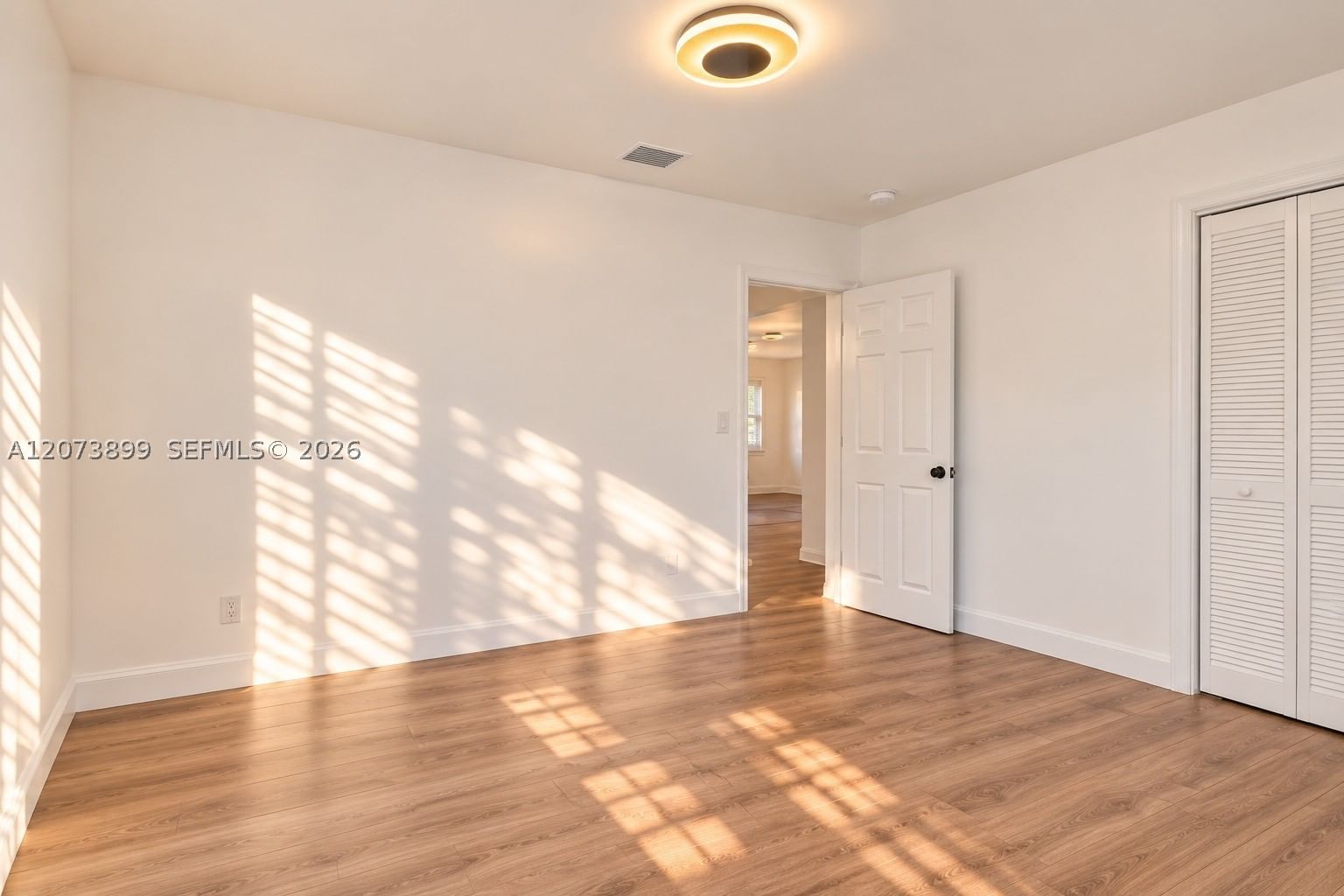 Real estate property located at 510 24th Ave, Broward, Ocean Breeze Gardens Resu, Hollywood, FL