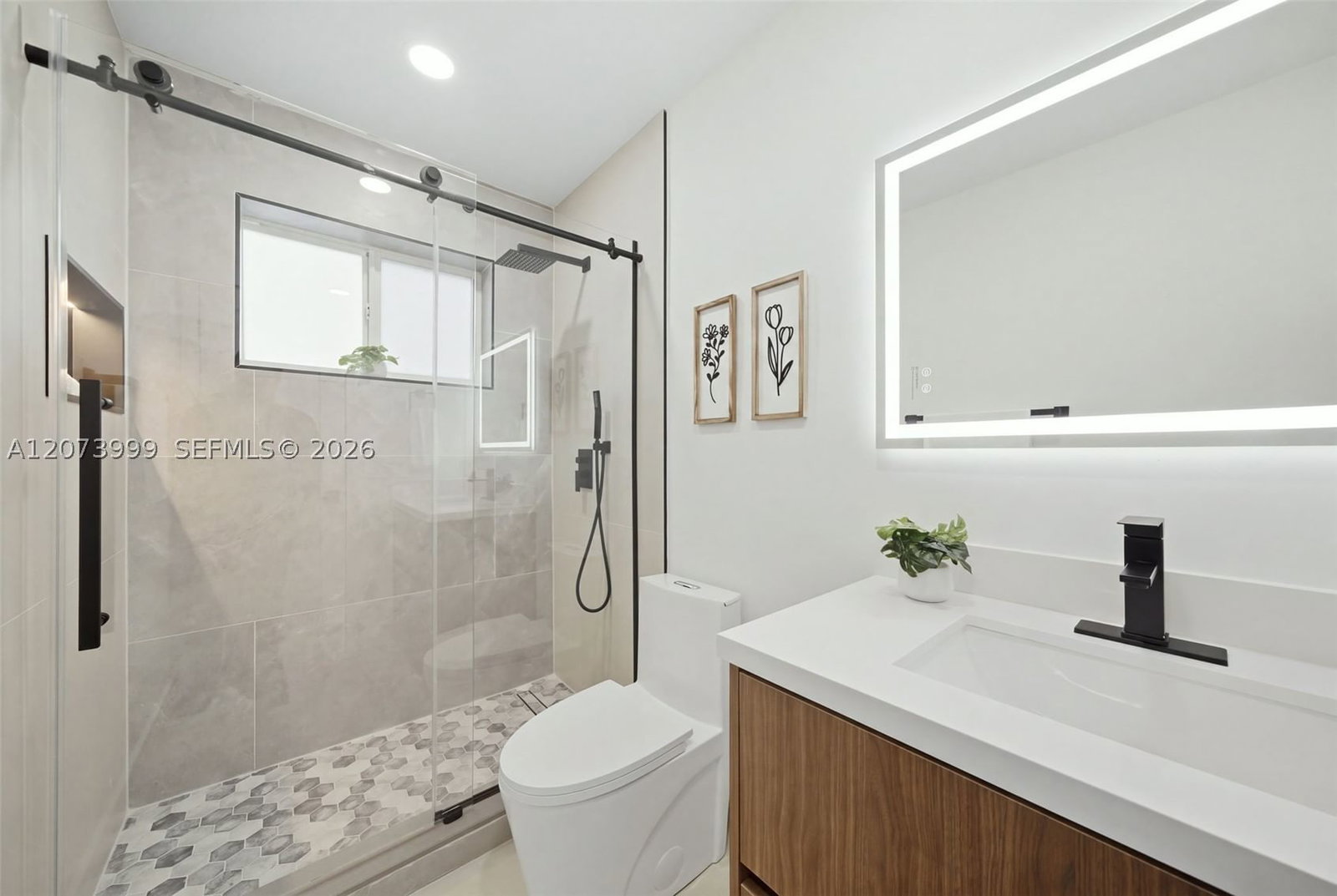 Real estate property located at 5518 Mckinley St, Broward, Hollywood Hills Amen Plat, Hollywood, FL