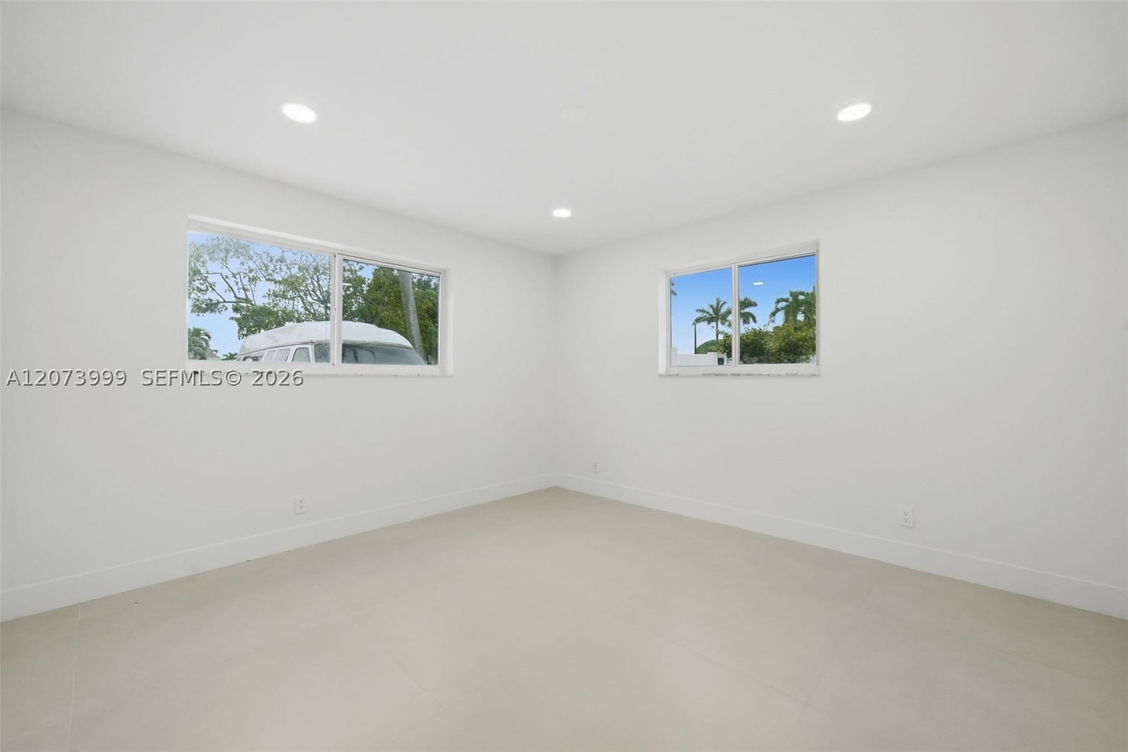 Real estate property located at 5518 Mckinley St, Broward, Hollywood Hills Amen Plat, Hollywood, FL