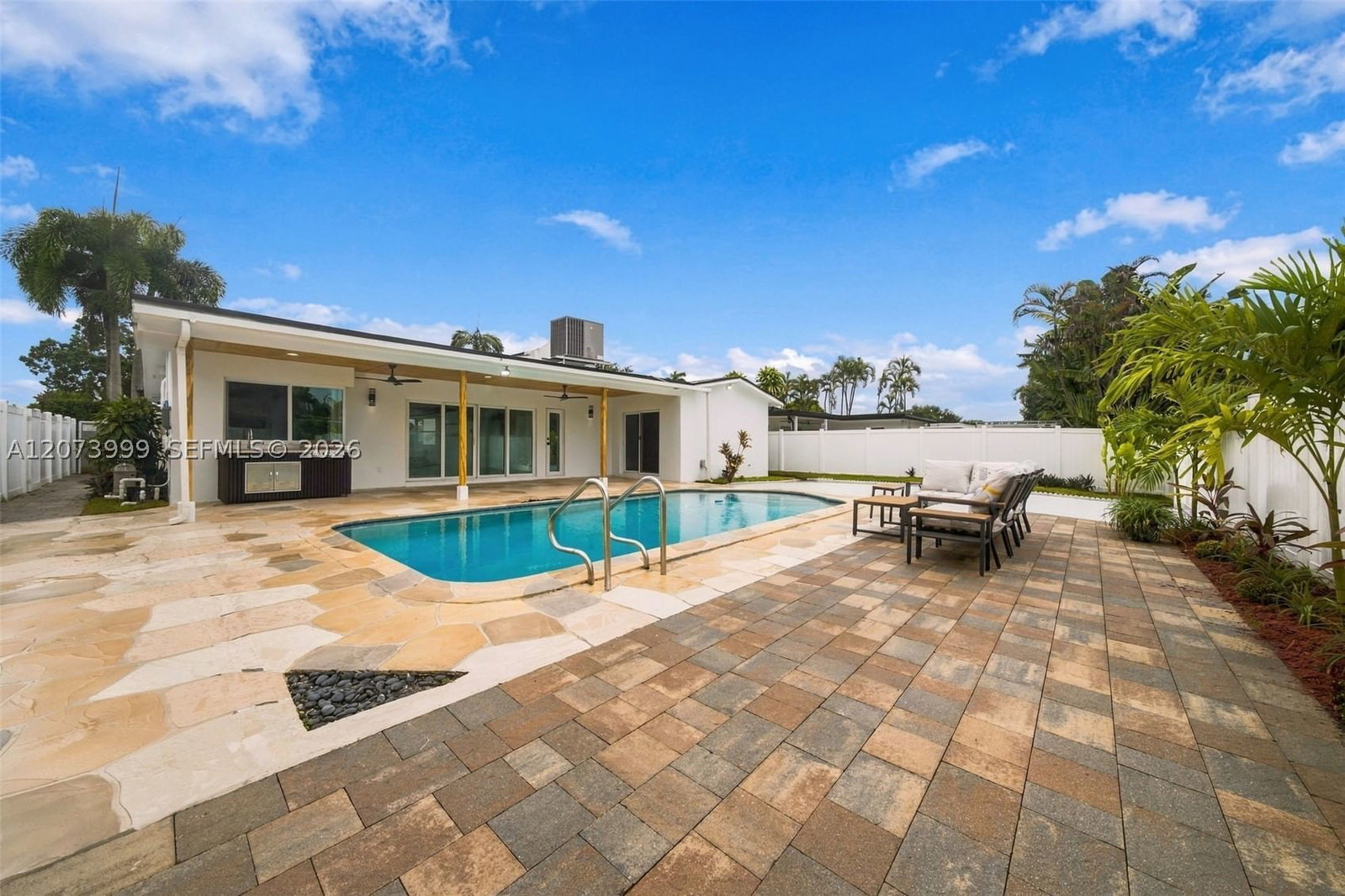 Real estate property located at 5518 Mckinley St, Broward, Hollywood Hills Amen Plat, Hollywood, FL