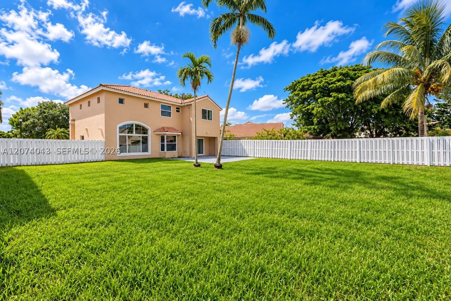 Real estate property located at 18961 10th Ter, Broward, Chapel Trail Ii, Pembroke Pines, FL