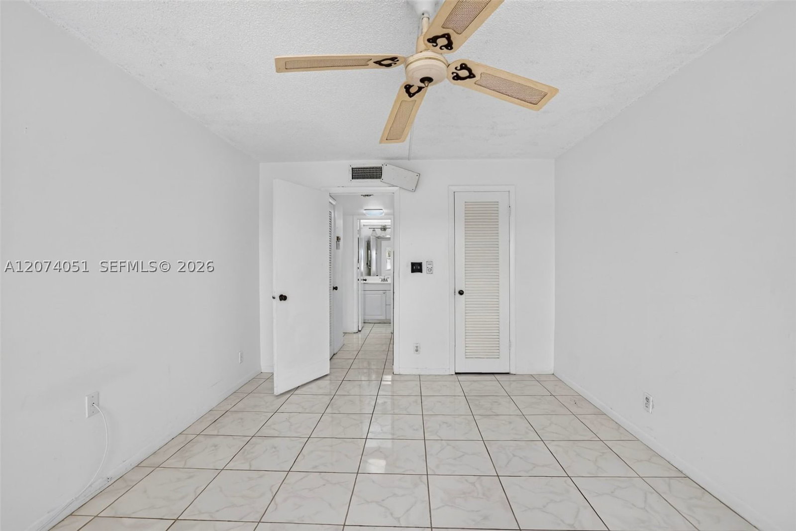 Real estate property located at 2731 Pine Island Rd #205, Broward, Sunrise Lakes 77 Condo, Sunrise, FL