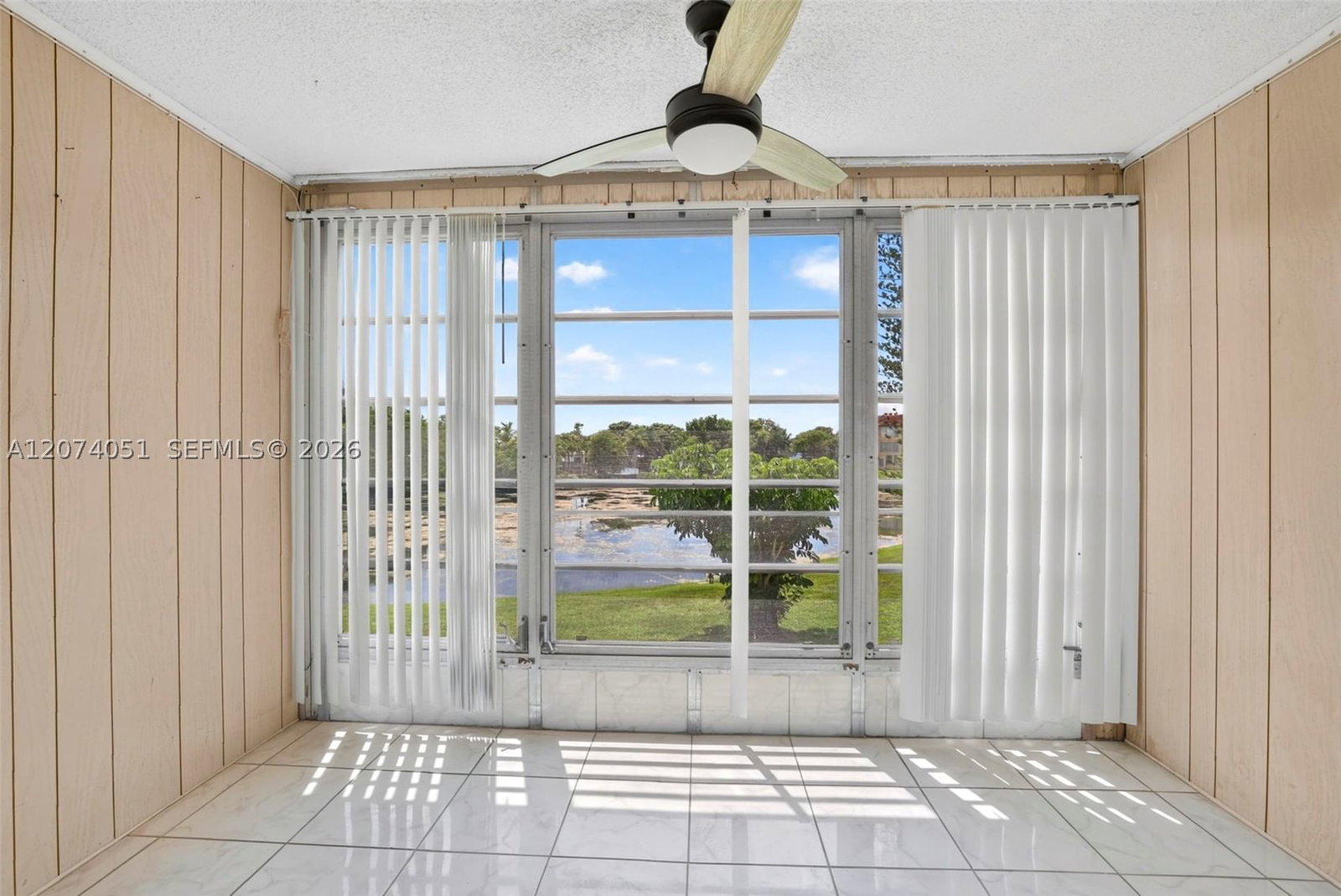 Real estate property located at 2731 Pine Island Rd #205, Broward, Sunrise Lakes 77 Condo, Sunrise, FL