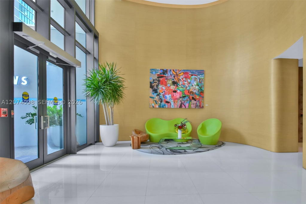 Real estate property located at 501 31st St #2310, Miami-dade, Paraiso Bayviews Condo, Miami, FL