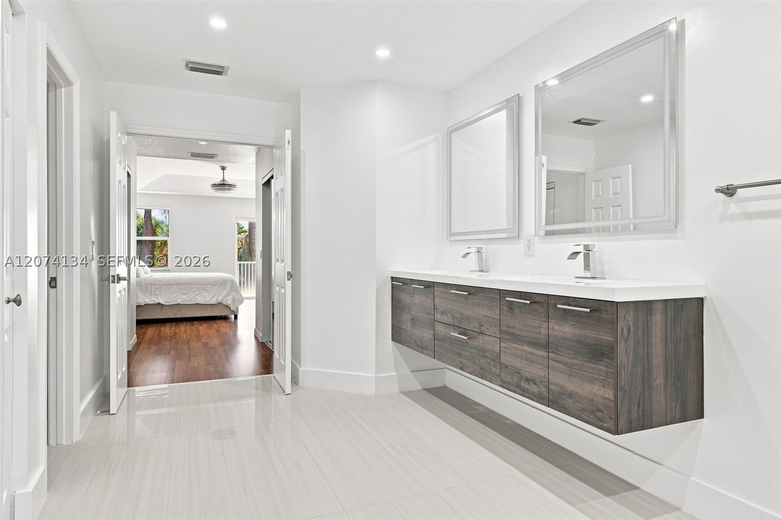 Real estate property located at 15854 14th Ct, Broward, Grove Place, Pembroke Pines, FL
