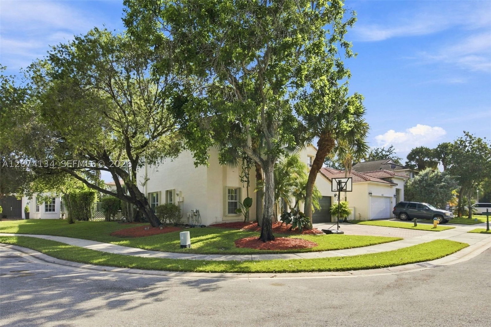 Real estate property located at 15854 14th Ct, Broward, Grove Place, Pembroke Pines, FL