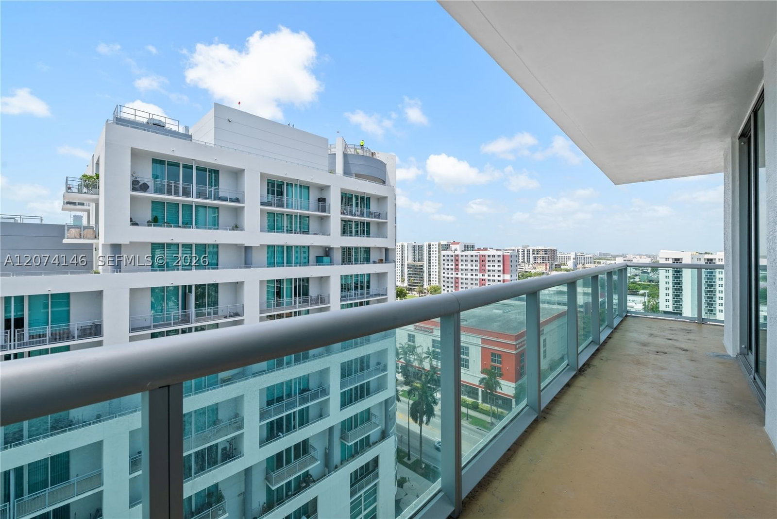 Real estate property located at 333 24th St #1401, Miami-dade, Gallery Art Condo, Miami, FL